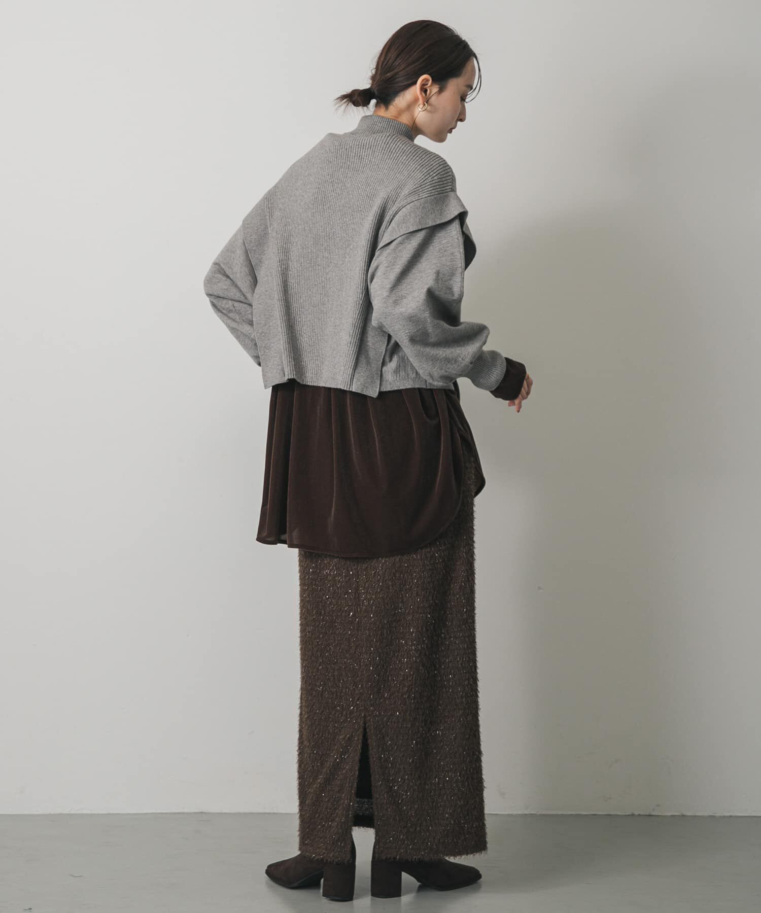 SENSE OF PLACE by URBAN RESEARCH「『一部WEB限定カラー』ストレッチショルダータックセーター」|ニット・セーター|