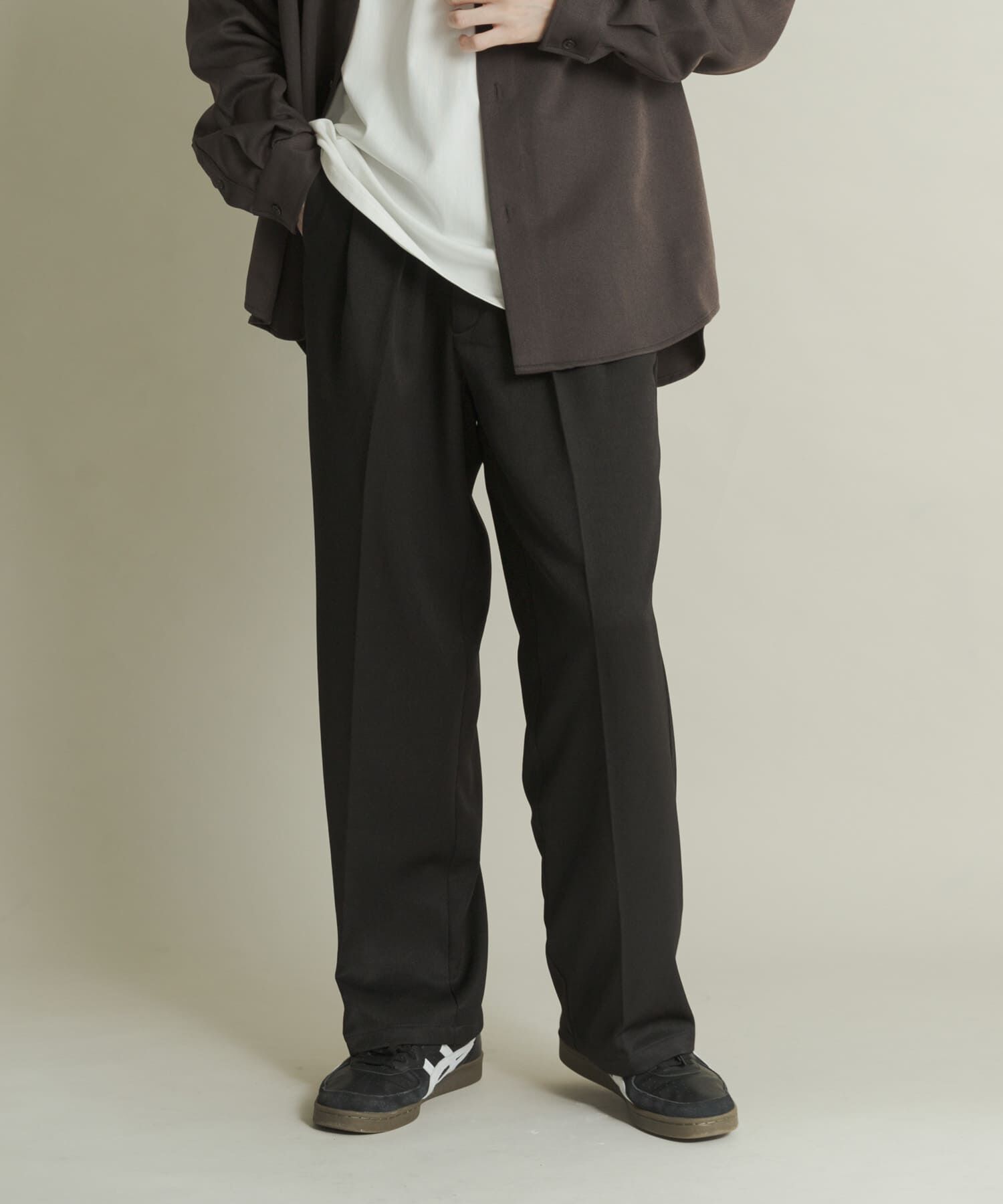 SENSE OF PLACE by URBAN RESEARCH「ウールライクダブルタックワイドパンツ」|その他|ブラック
