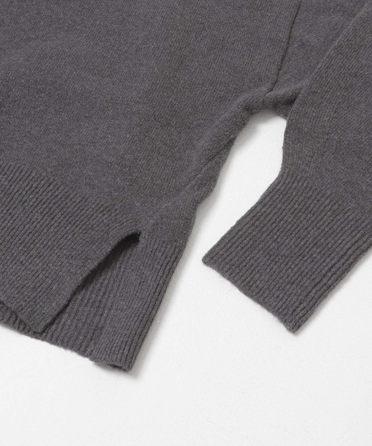 SENSE OF PLACE by URBAN RESEARCH「『洗濯可』サイドスリットVネックニット」|ニット・セーター|