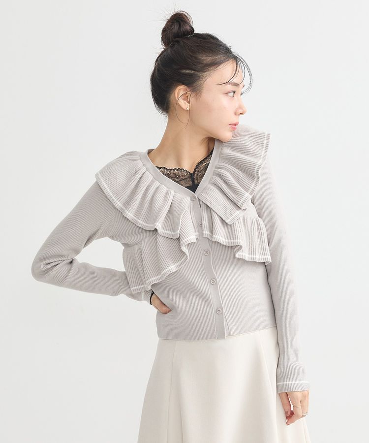 earth music&ecology「Vネックフリルニットカーディガン」|カーディガン|