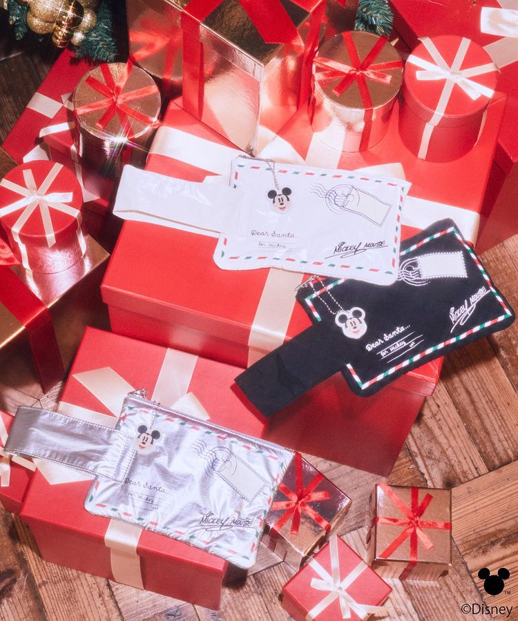 earth music&ecology「Disney/ミッキーチャーム付きレターモチーフポーチ」|ポーチ|