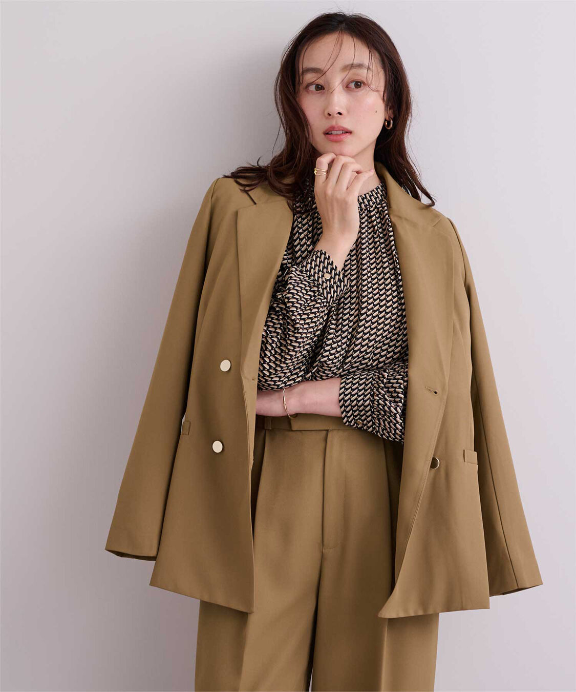 ur's「テーラードダブルブレストジャケット」|テーラードジャケット|