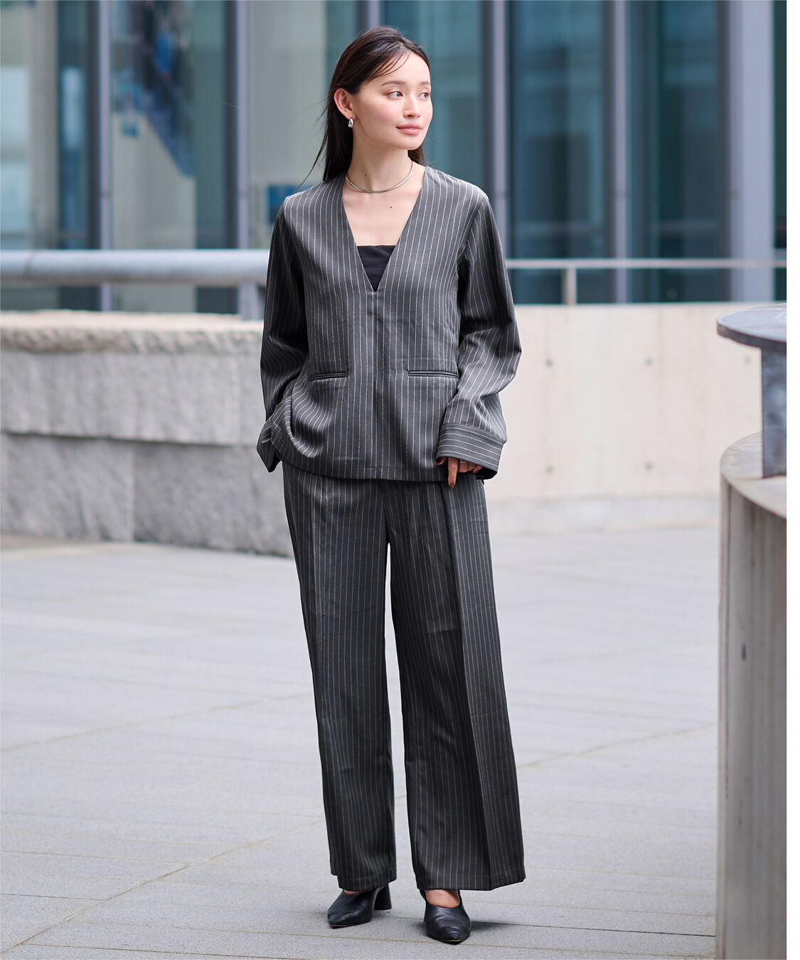 ur's「センタープレスタックワイドパンツ」|スラックス|