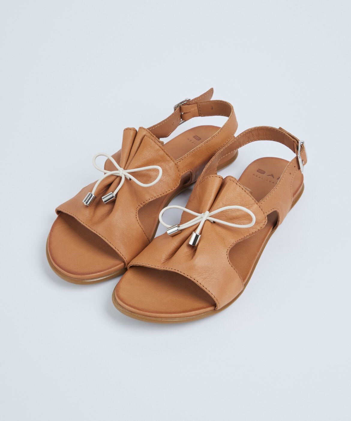 DAY by DAY it&rsquo;s international「KIRA99レザーサンダル《BARI（バリ）》」|サンダル|