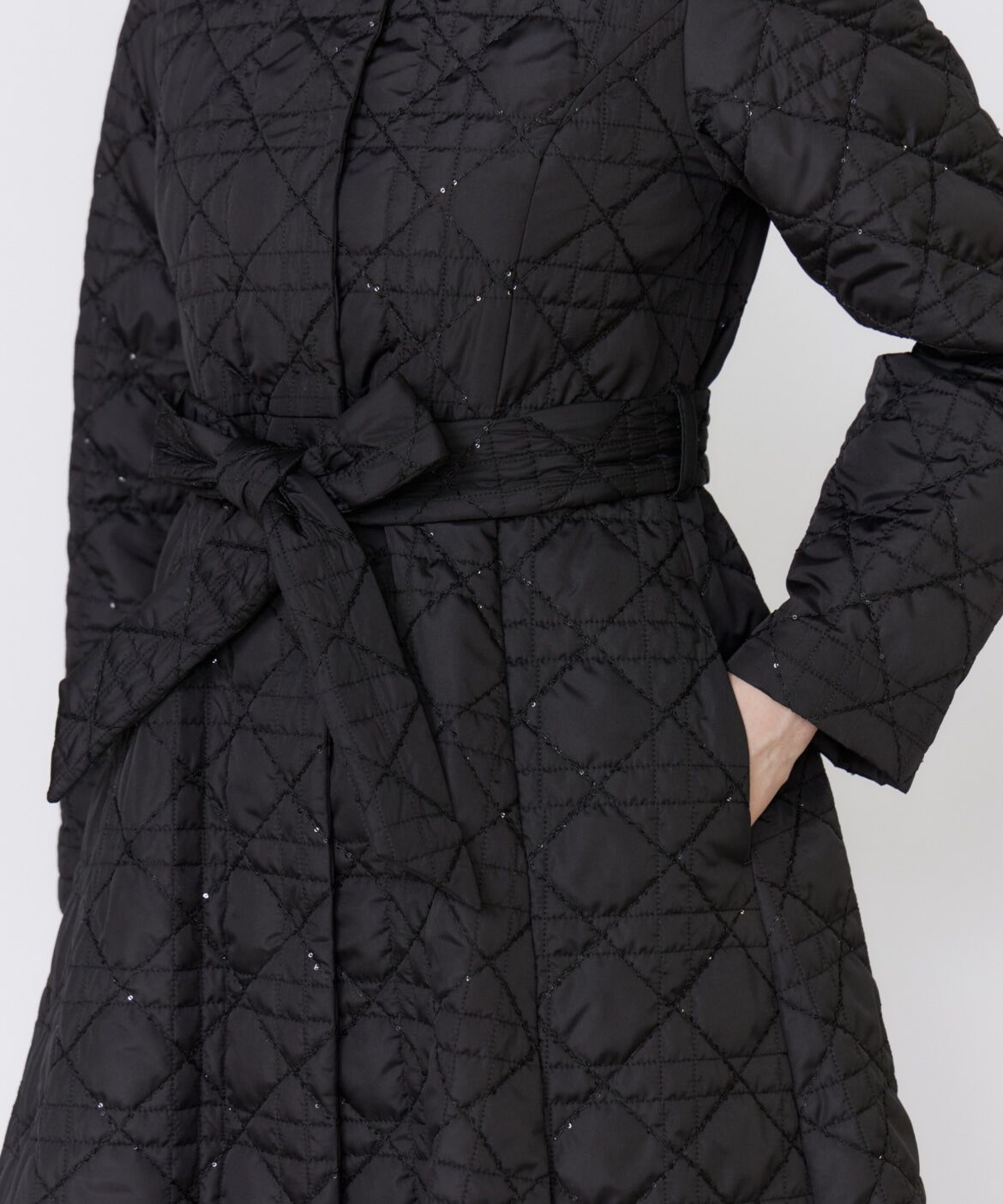 Maglie le cassetto「《ﾌﾗﾝﾄﾞﾙ45周年限定ｺﾚｸｼｮﾝ》幾何学ｷﾙﾃｨﾝｸﾞﾌｰﾃﾞ  」|ステンカラーコート|