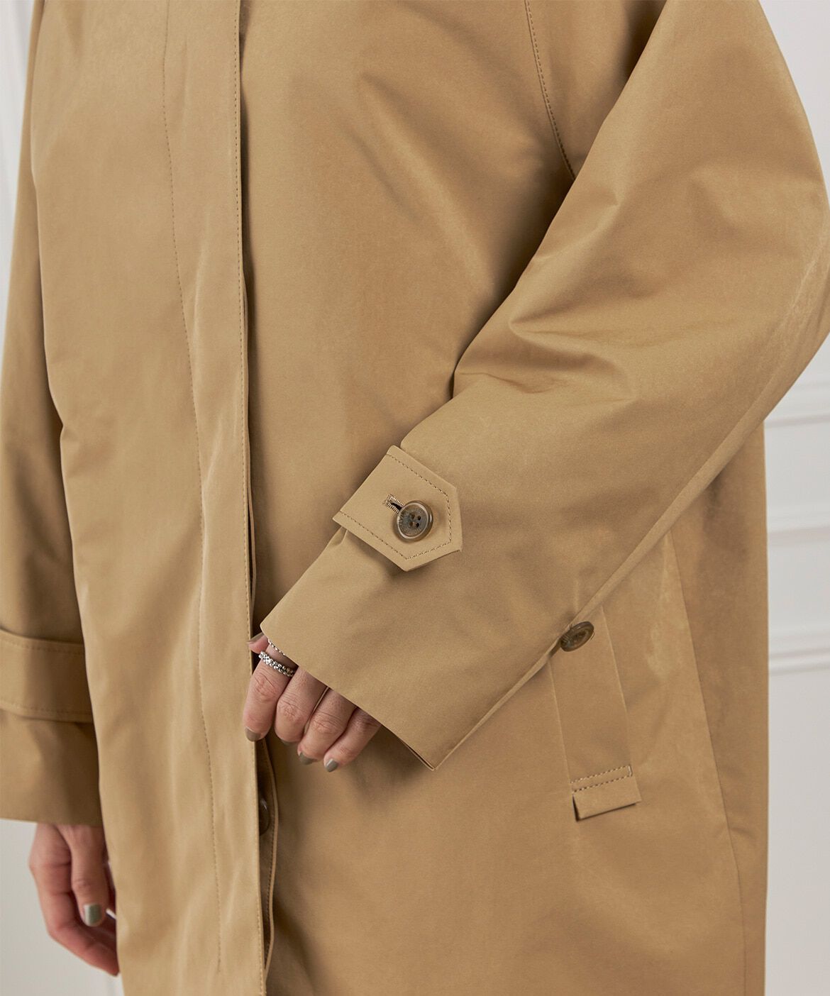 INED「コクーンシルエットステンカラーコート《Aquascutum》」|ステンカラーコート|