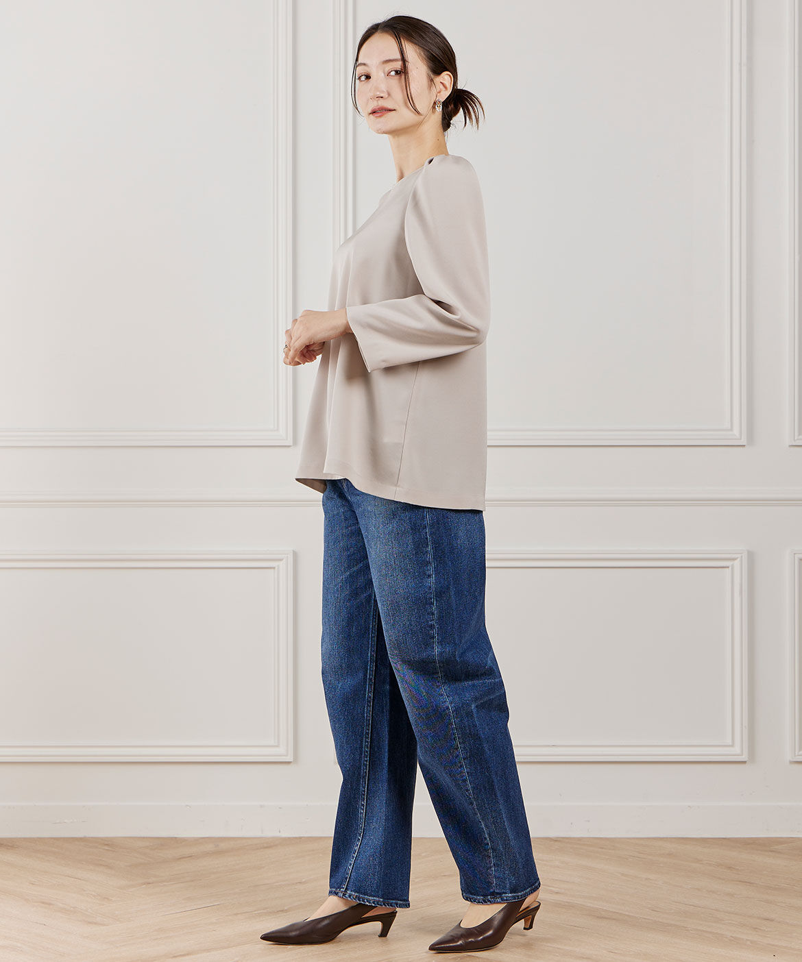 INED「《大きいサイズ》袖タックブラウス」|シャツ・ブラウス|