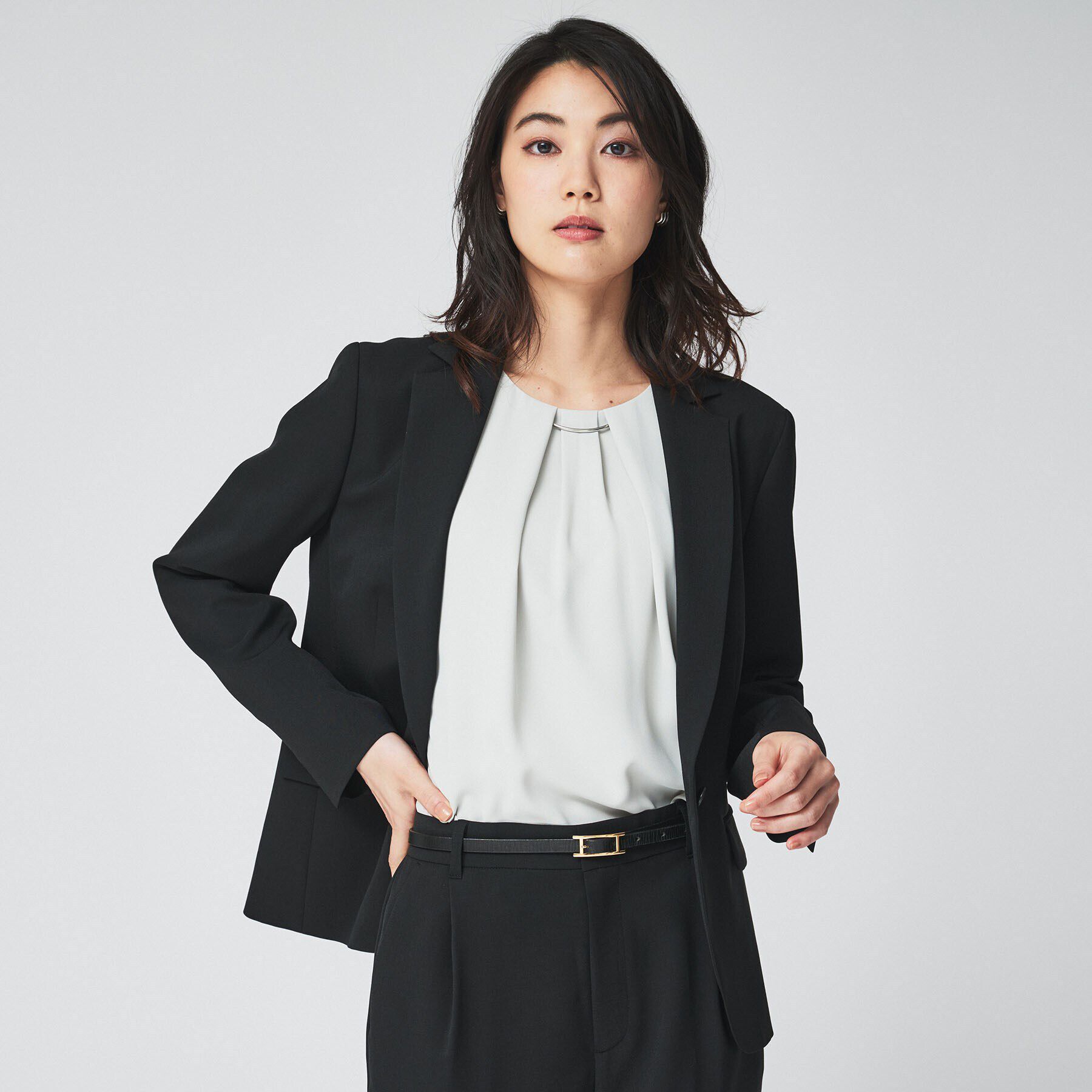 UNTITLED「【通勤スーツ／入卒/セレモニー】ライトウェイト テーラードジャケット」|テーラードジャケット|ブラック(019)