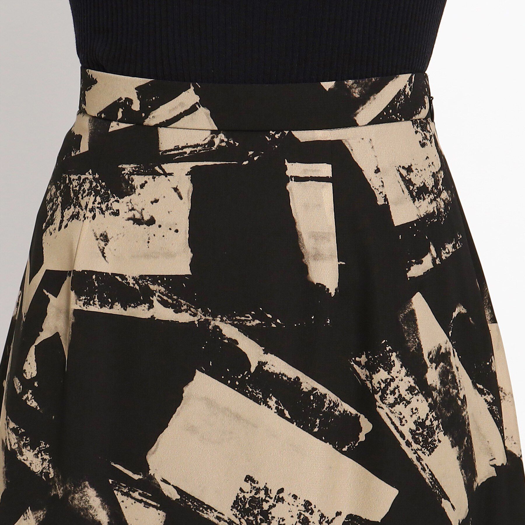 COUP DE CHANCE「【洗える／ウエストゴム入り】幾何柄フレアスカート」|スカート|