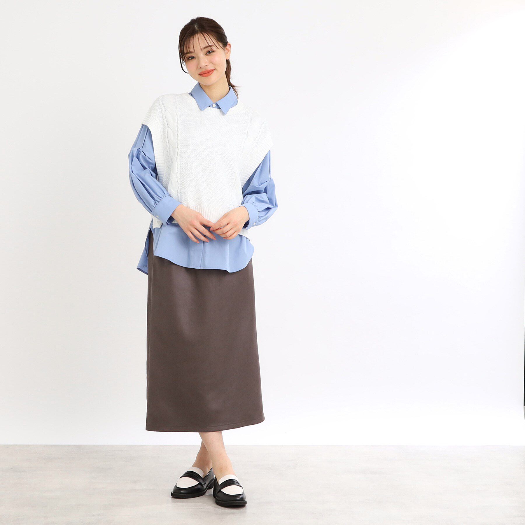 Reflect「【夏SALE／E‐QUALITY／手洗い可】ケーブル編みニットベスト＋シャツセット」|シャツ・ブラウス|