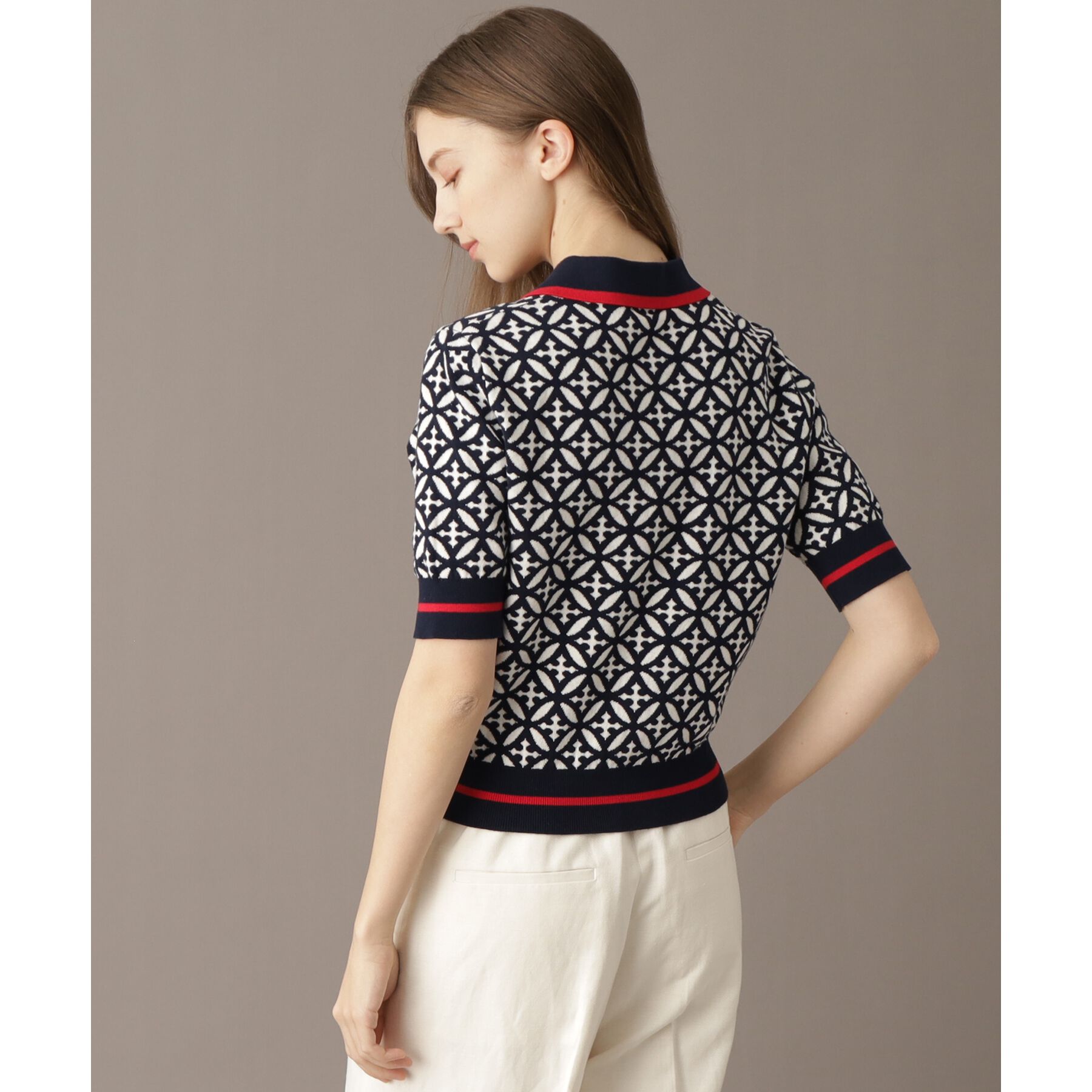DRESSTERIOR「【大人百花春号掲載 モデル美香さん着用】オーバーラップサークルジャカードポロニット」|ニット・セーター|