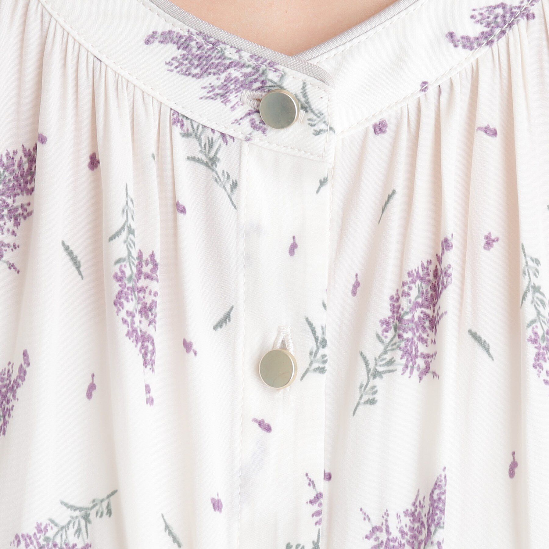 grove「＜ご自宅で洗える＞ヴィンテージサテン9分袖ブラウス」|シャツ・ブラウス|