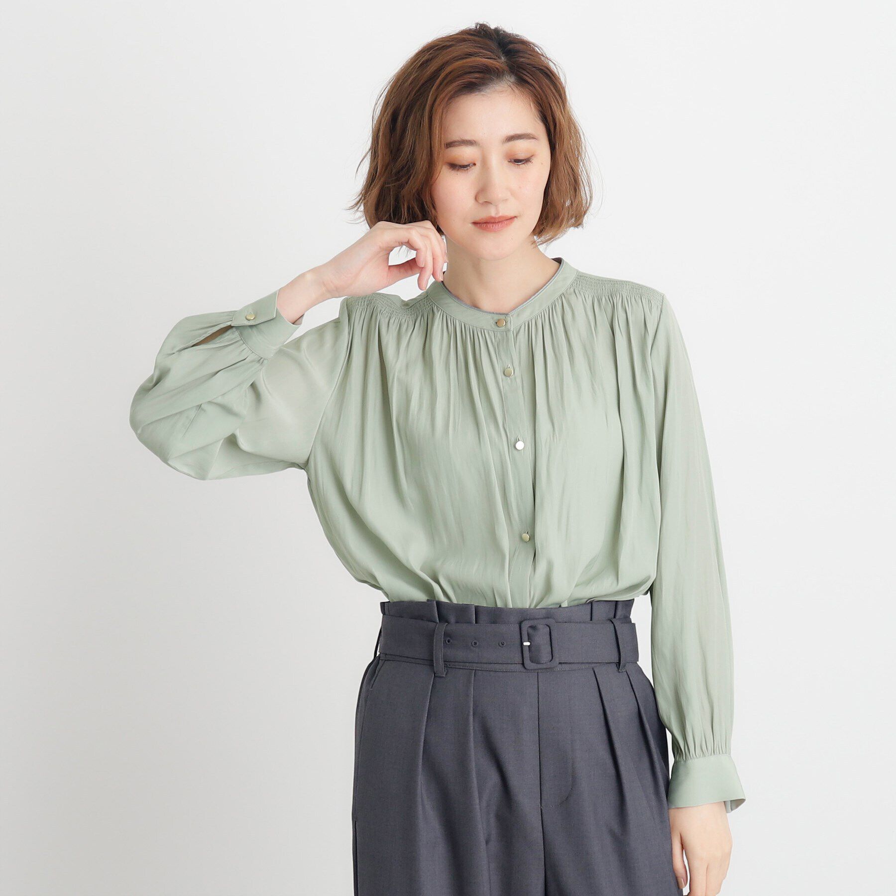 grove「＜ご自宅で洗える＞ヴィンテージサテン9分袖ブラウス」|シャツ・ブラウス|