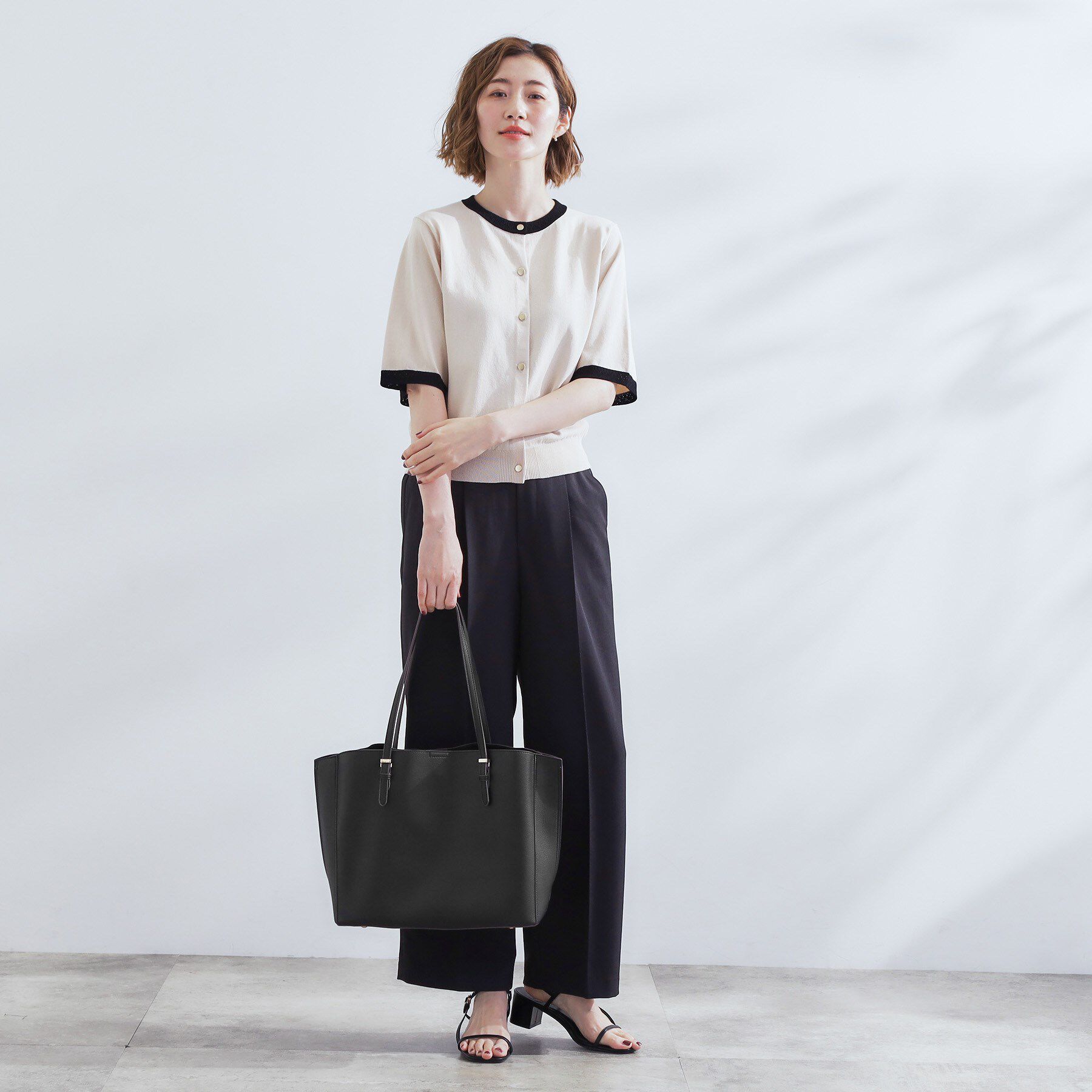 grove「【人間工学・A4】サイドスリットトート」|トートバッグ|