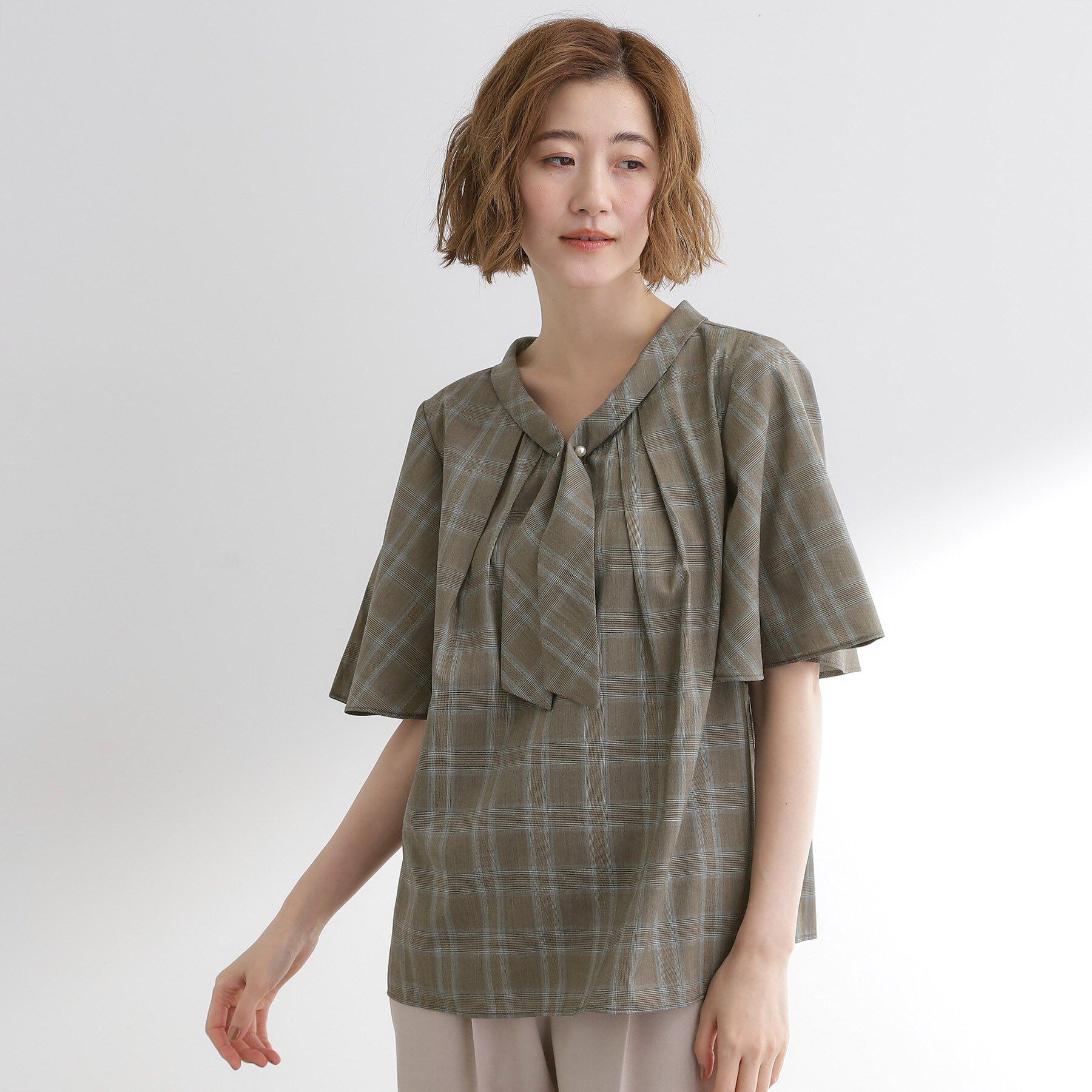 grove「【お仕事/二の腕カバー】パール調使いが華やか 上品ボウタイブラウス」|シャツ・ブラウス|