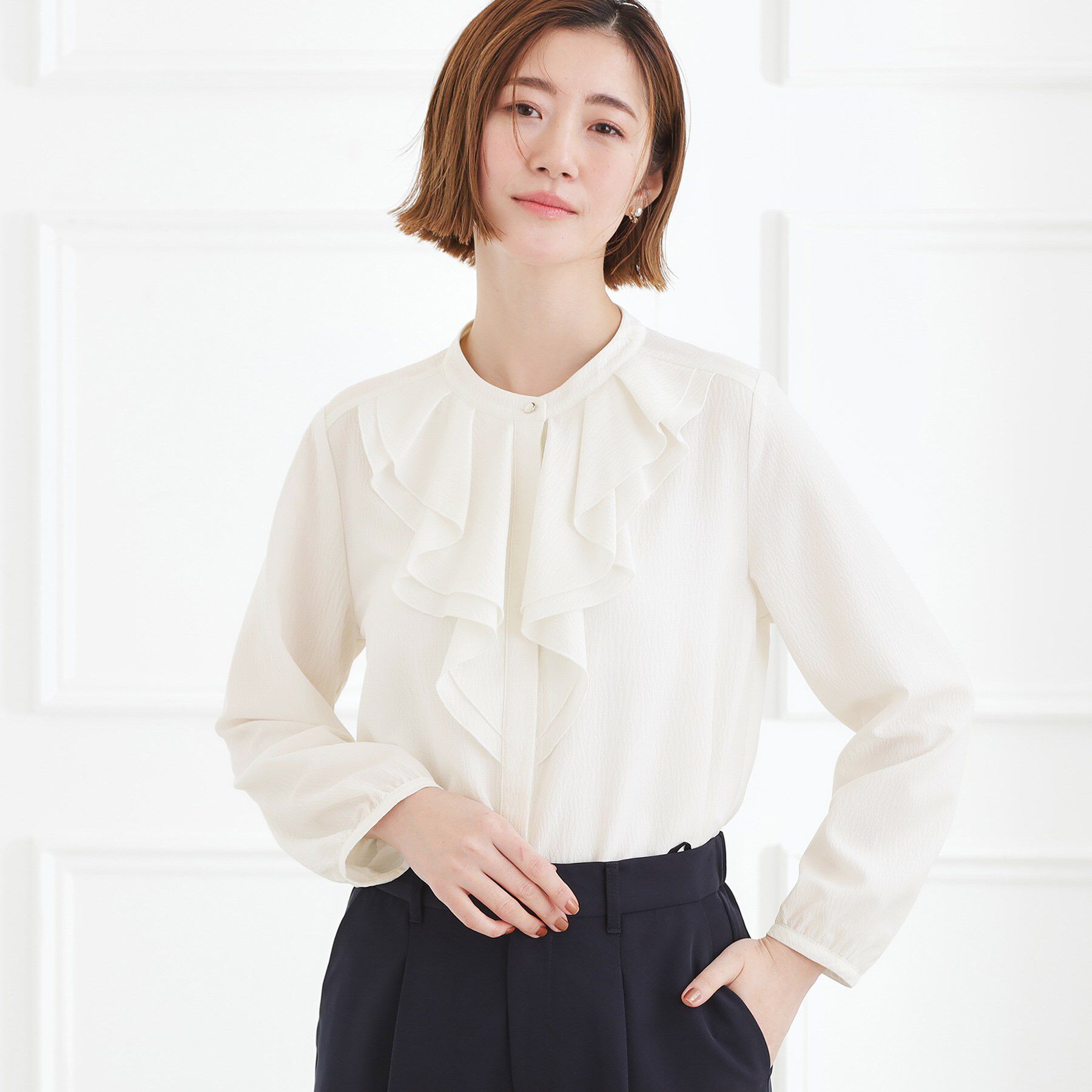 grove「【手洗いOK】フロントラッフルフリルブラウス」|シャツ・ブラウス|オフホワイト(003