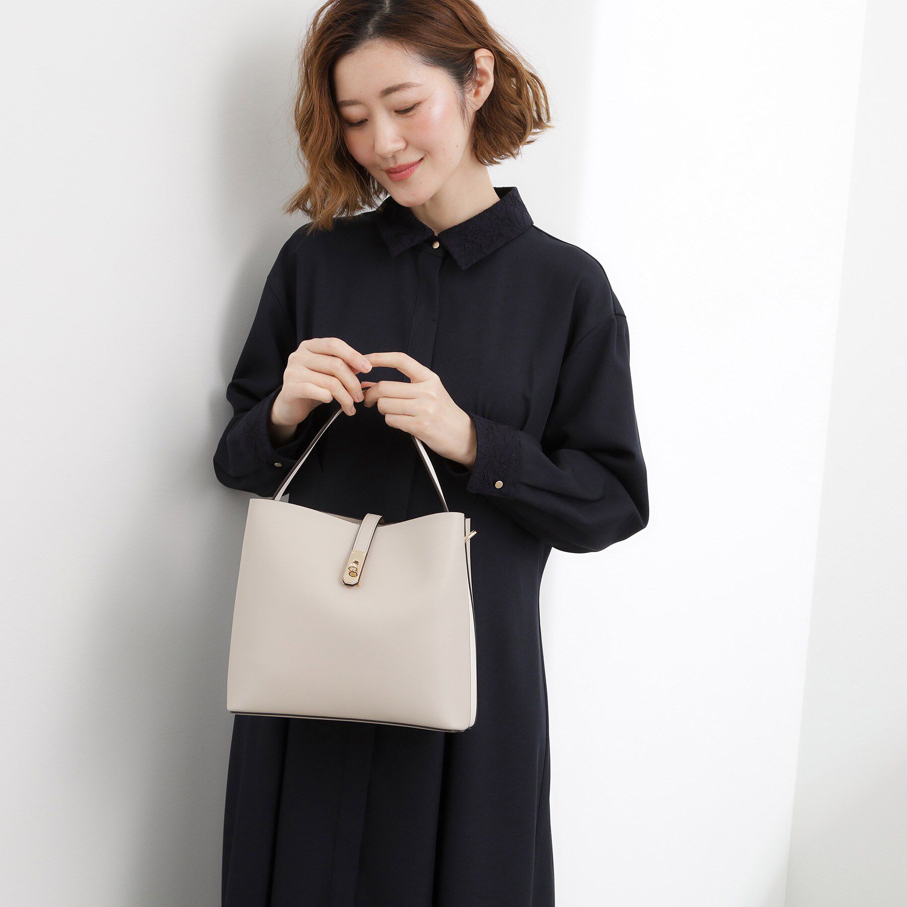 grove「人間工学 ベルトダブルショルダー」|ハンドバッグ|