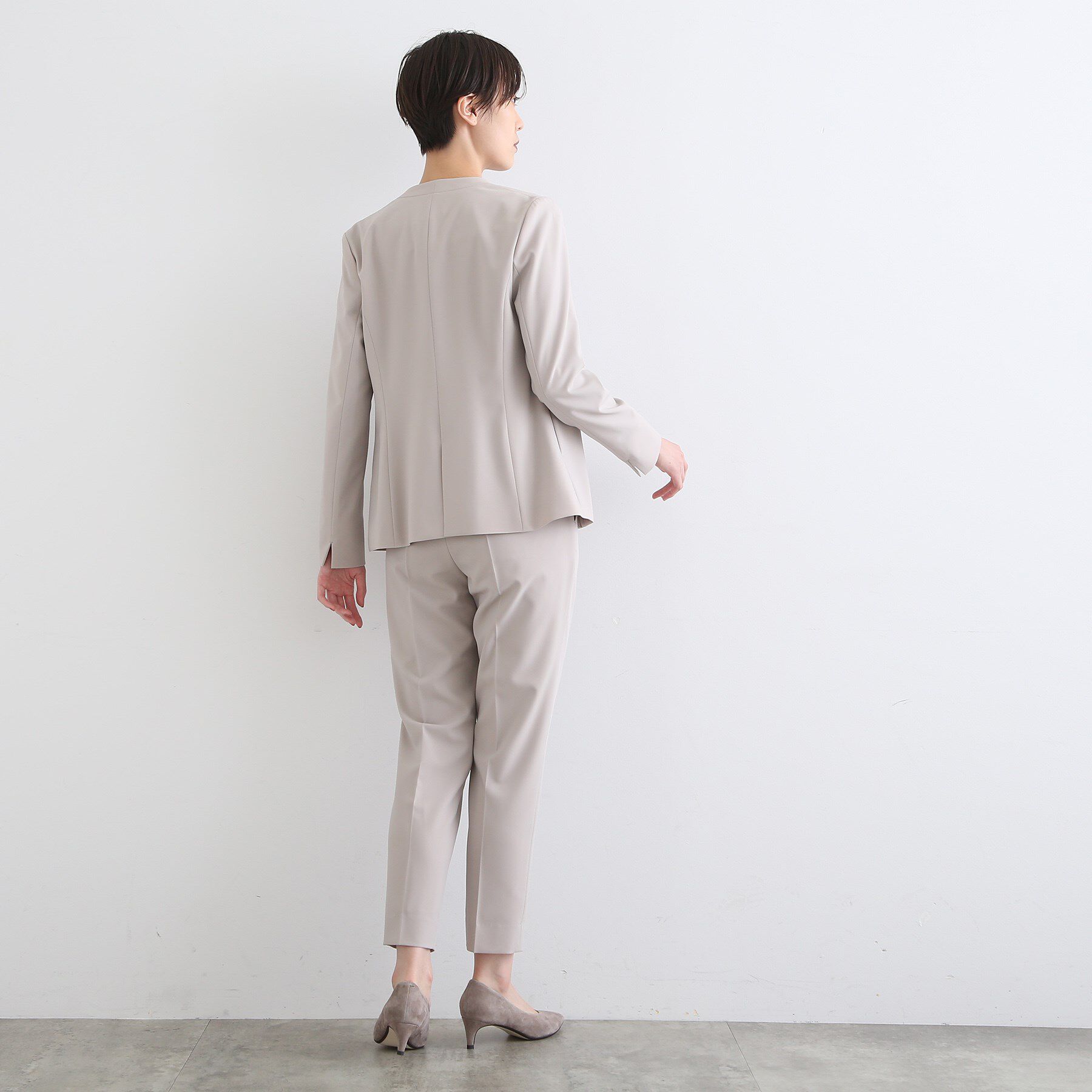 INDIVI「【洗える/UVケア/エコ/日本製】ストレッチノーカラージャケット」|スーツ|