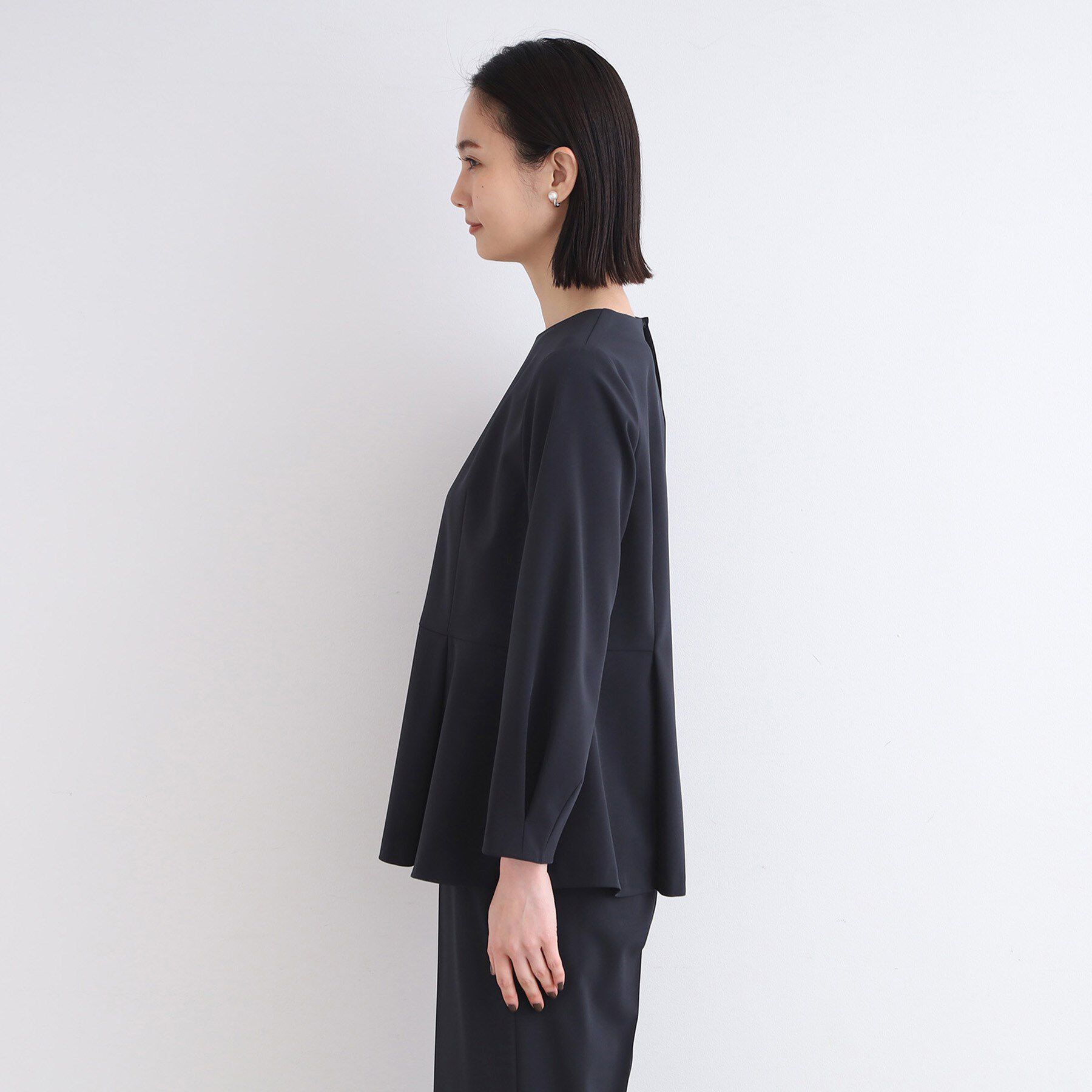 INDIVI「【洗える／SETUP可能／セレモニー】ペプラムブラウス」|シャツ・ブラウス|