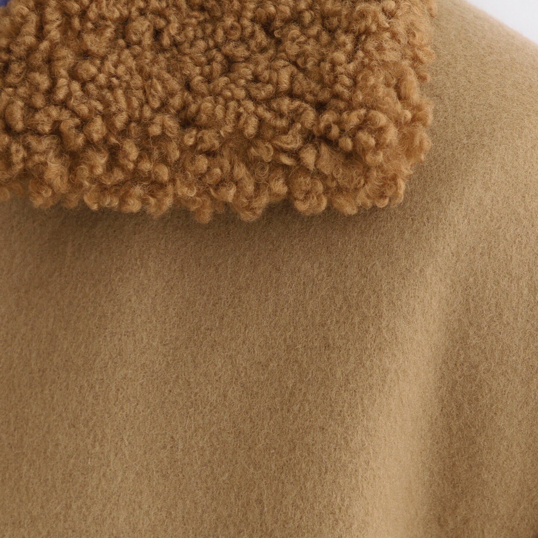 INDIVI「【トレンド◎】カーリーフェイクファーロングウール混コート」|ステンカラーコート|