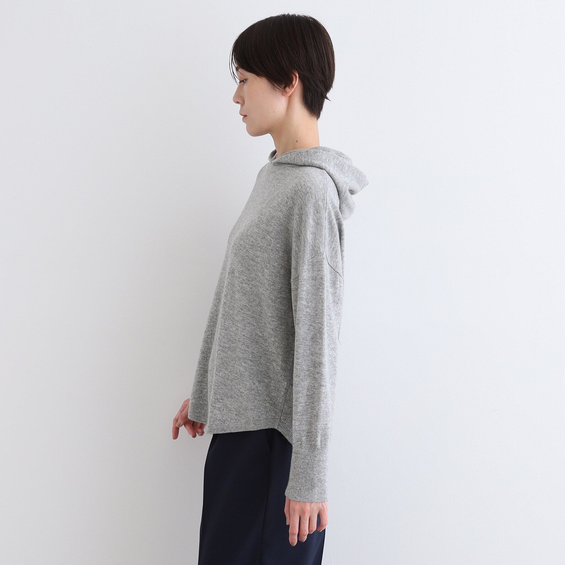 INDIVI「【カシミヤ混／洗える】フーディーニットパーカー」|ニット・セーター|