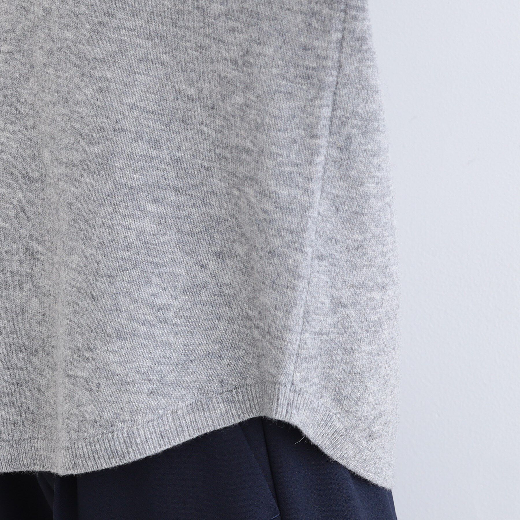 INDIVI「【カシミヤ混／洗える】フーディーニットパーカー」|ニット・セーター|