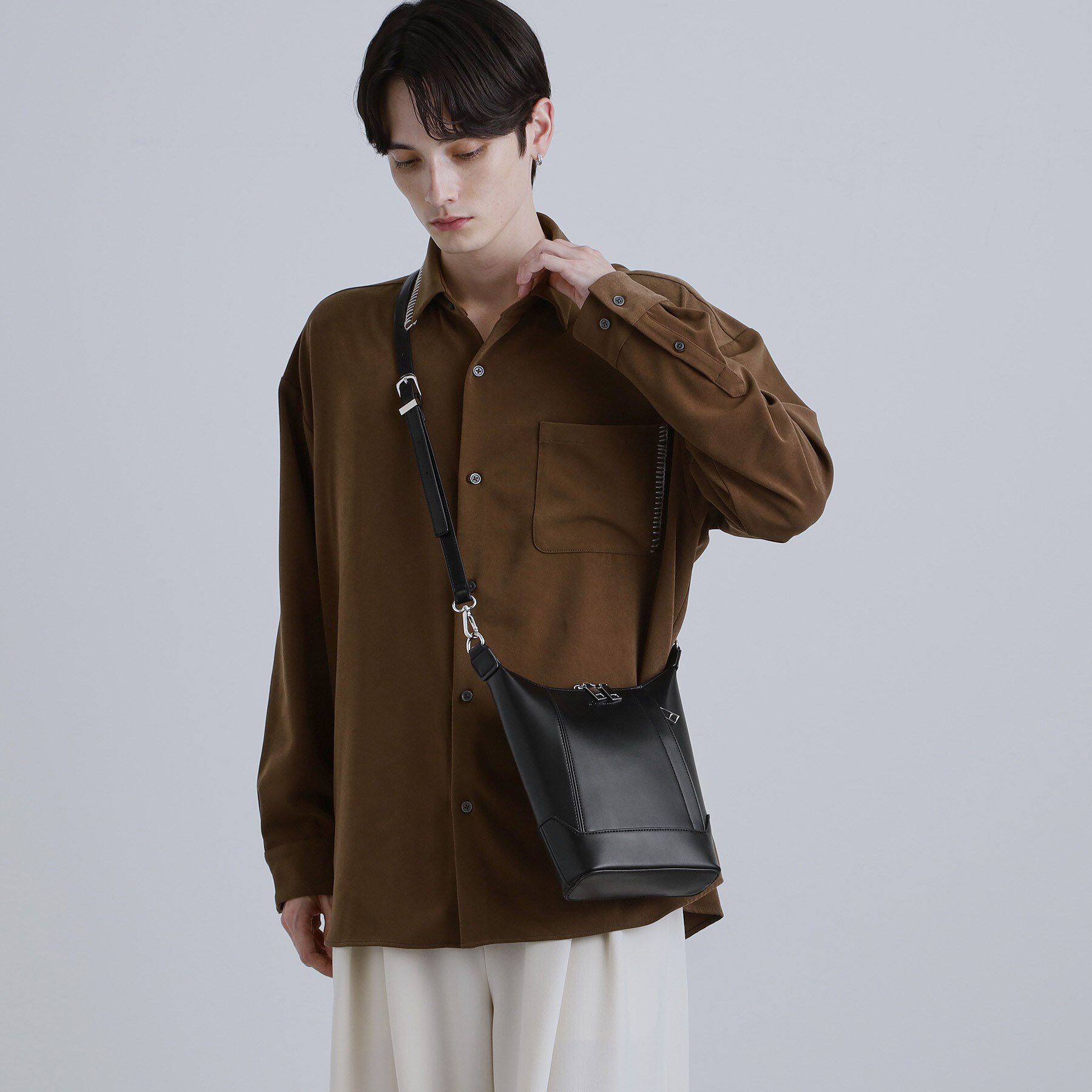 tk.TAKEO KIKUCHI「レクタングルミニショルダーバッグ」|ショルダー・メッセンジャー|