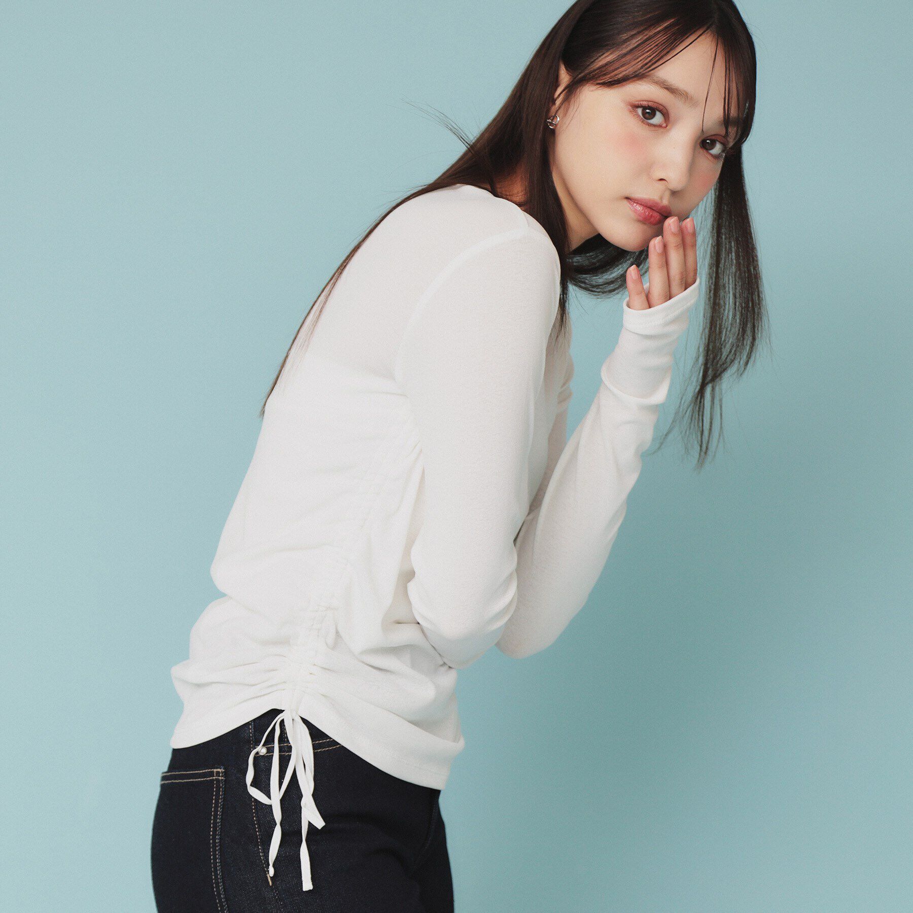 index「《CLASSY掲載》サイドドロストシアートップス【洗濯機洗い可】」|Tシャツ・カットソー|オフホワイト(003