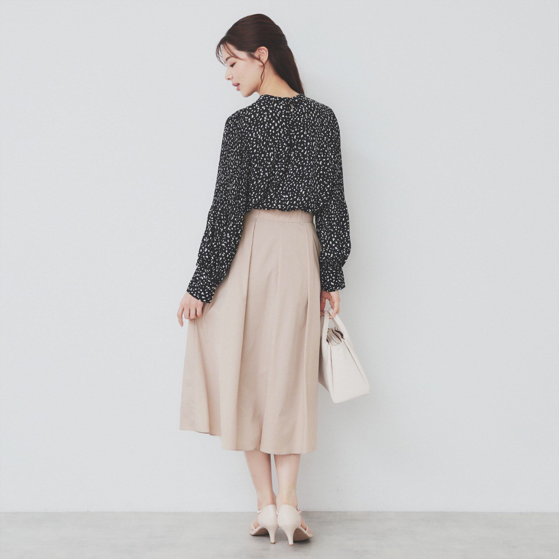 index「アシメタックフレアスカート【洗濯機洗い可/イージーアイロン】」|スカート|
