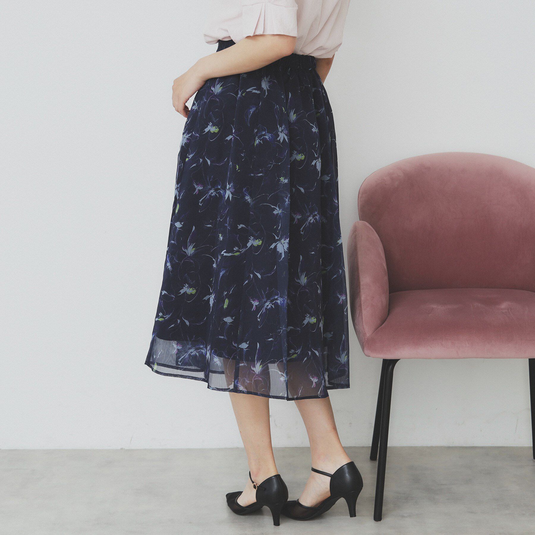 index「シアーフラワーフレアスカート【洗濯機洗い可】」|スカート|