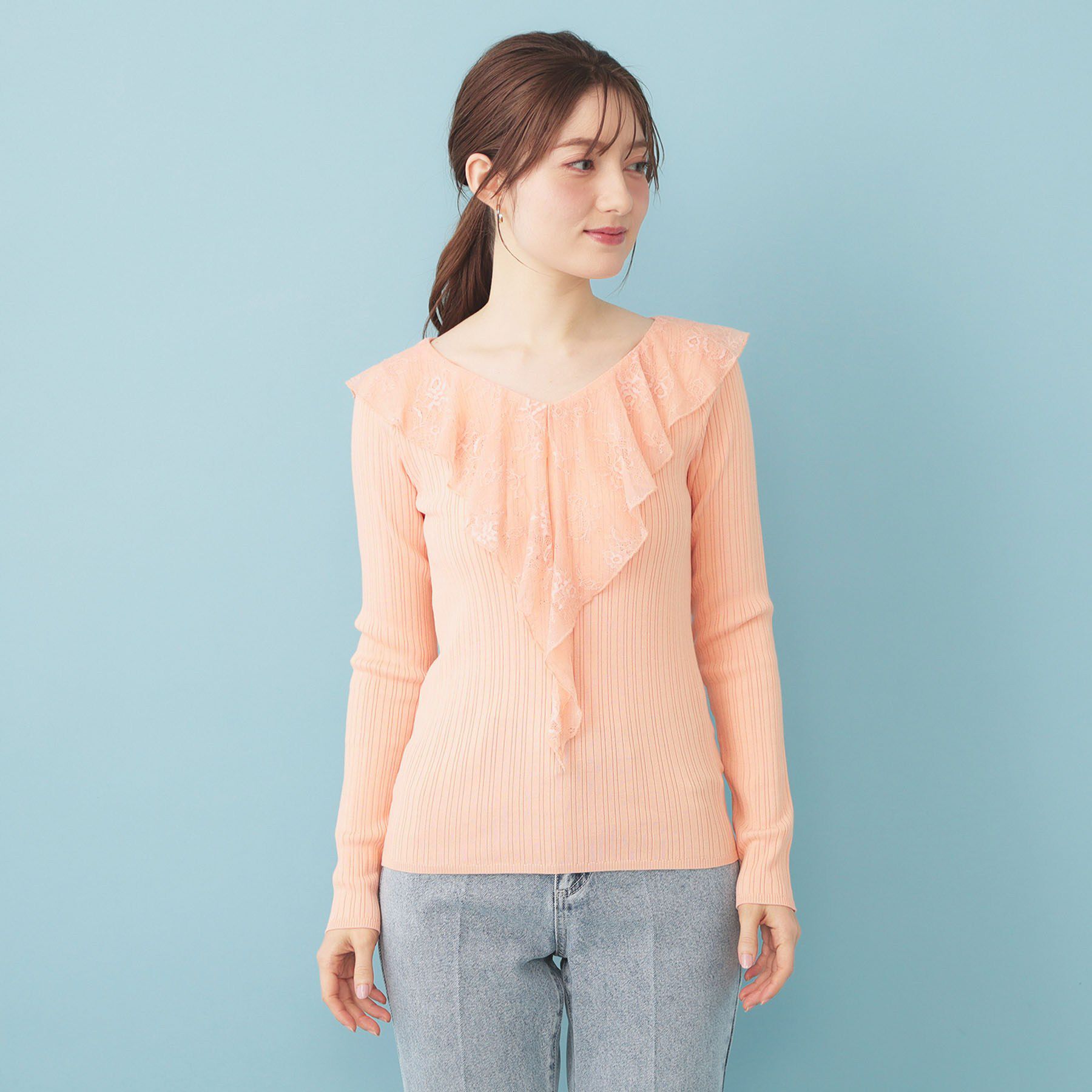 index「レースフリルVネックリブニット【洗濯機OK/坑ピル】」|ニット・セーター|