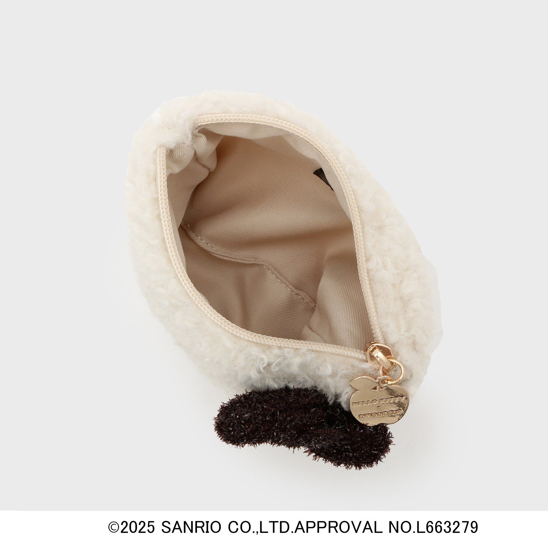 OPAQUE.CLIP「【ハローキティ】フラット型ふわふわポーチ」|ポーチ|