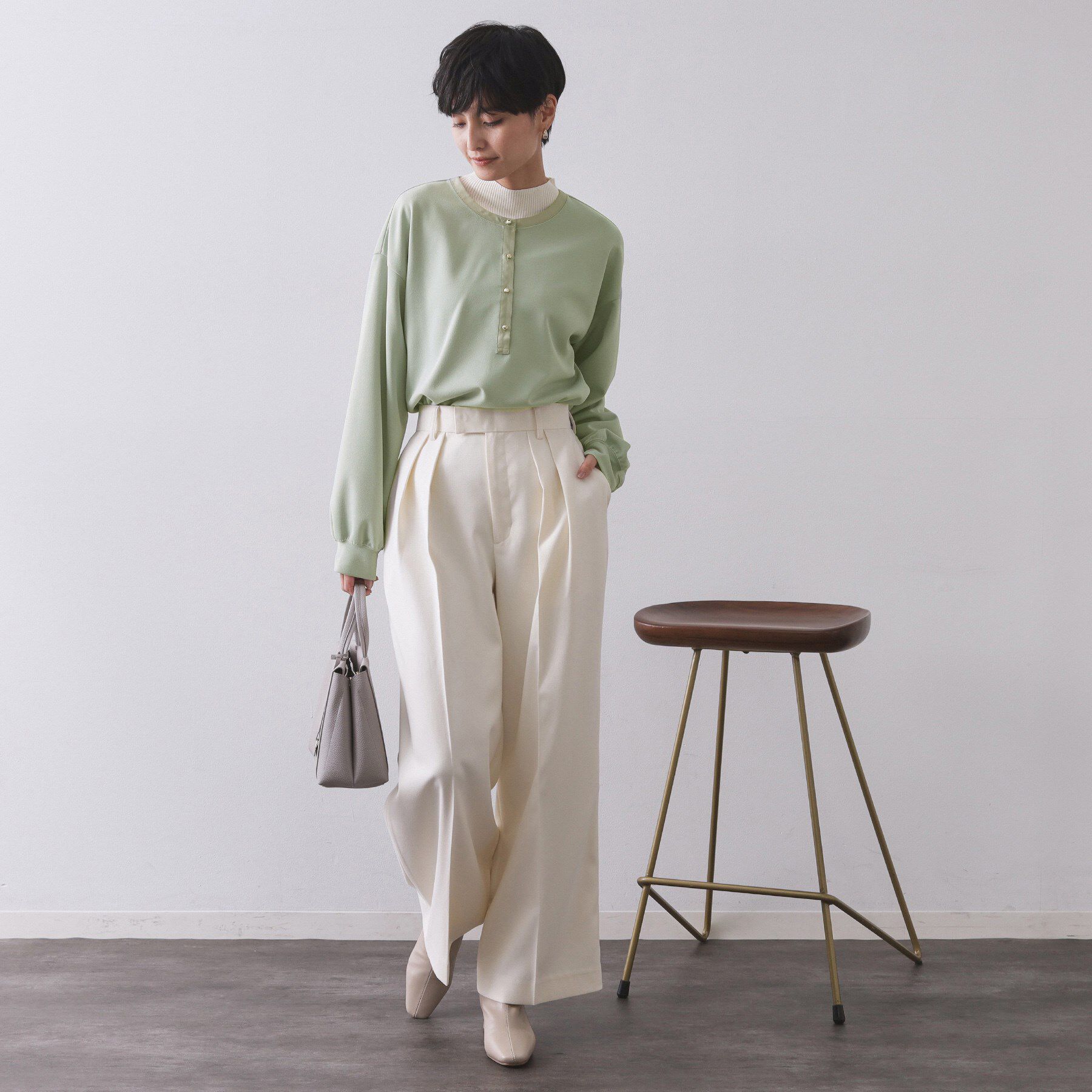 OPAQUE.CLIP「サテン使いヘンリーネックトップス【洗濯機OK】」|Tシャツ・カットソー|