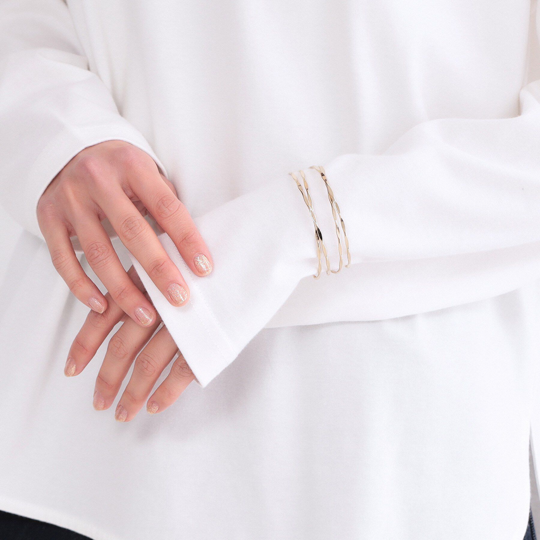 OPAQUE.CLIP「クロスメタルバングル」|ブレスレット・バングル|