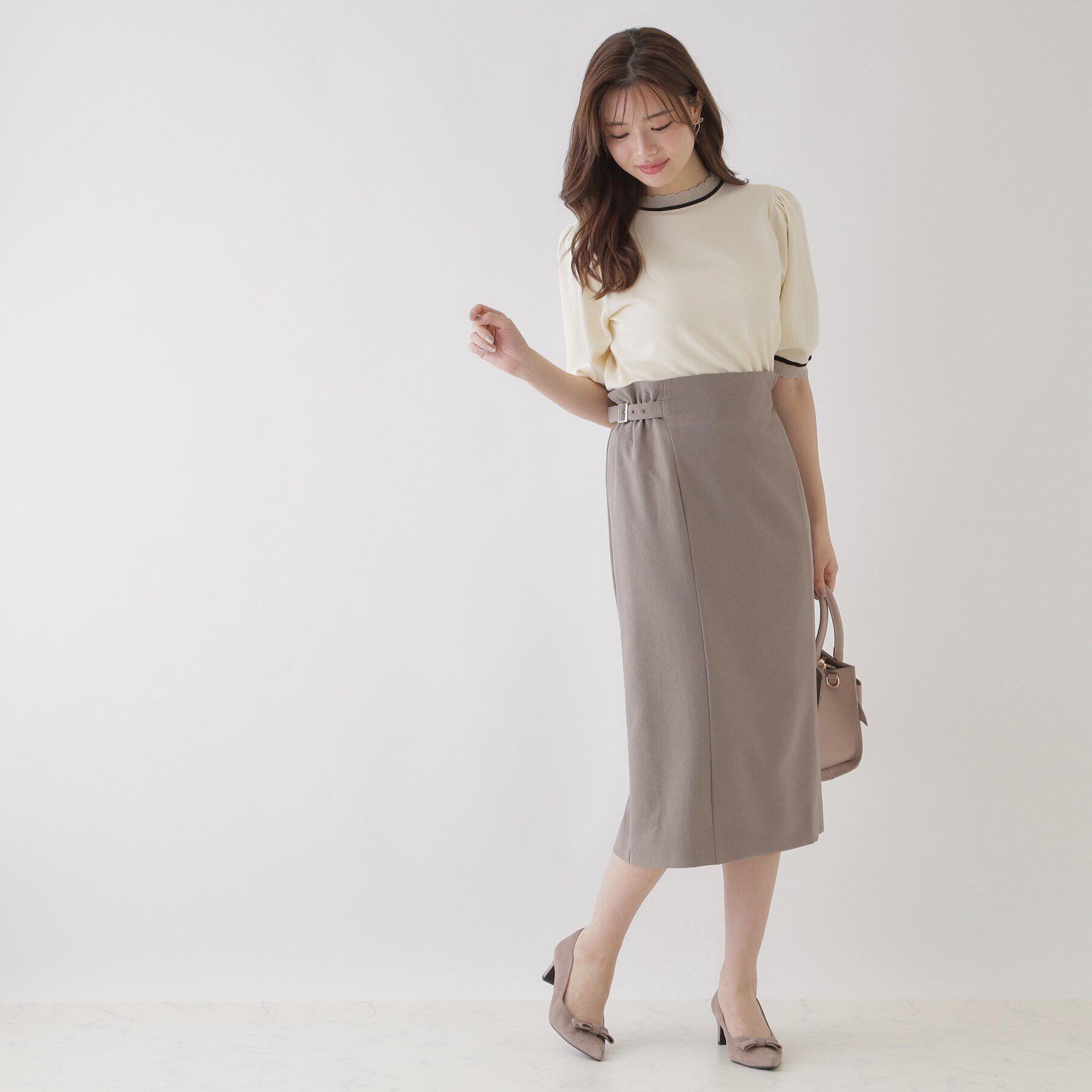 Couture broach「【縦ラインでほっそり見え】Iライン脇ベルトスカート」|スカート|