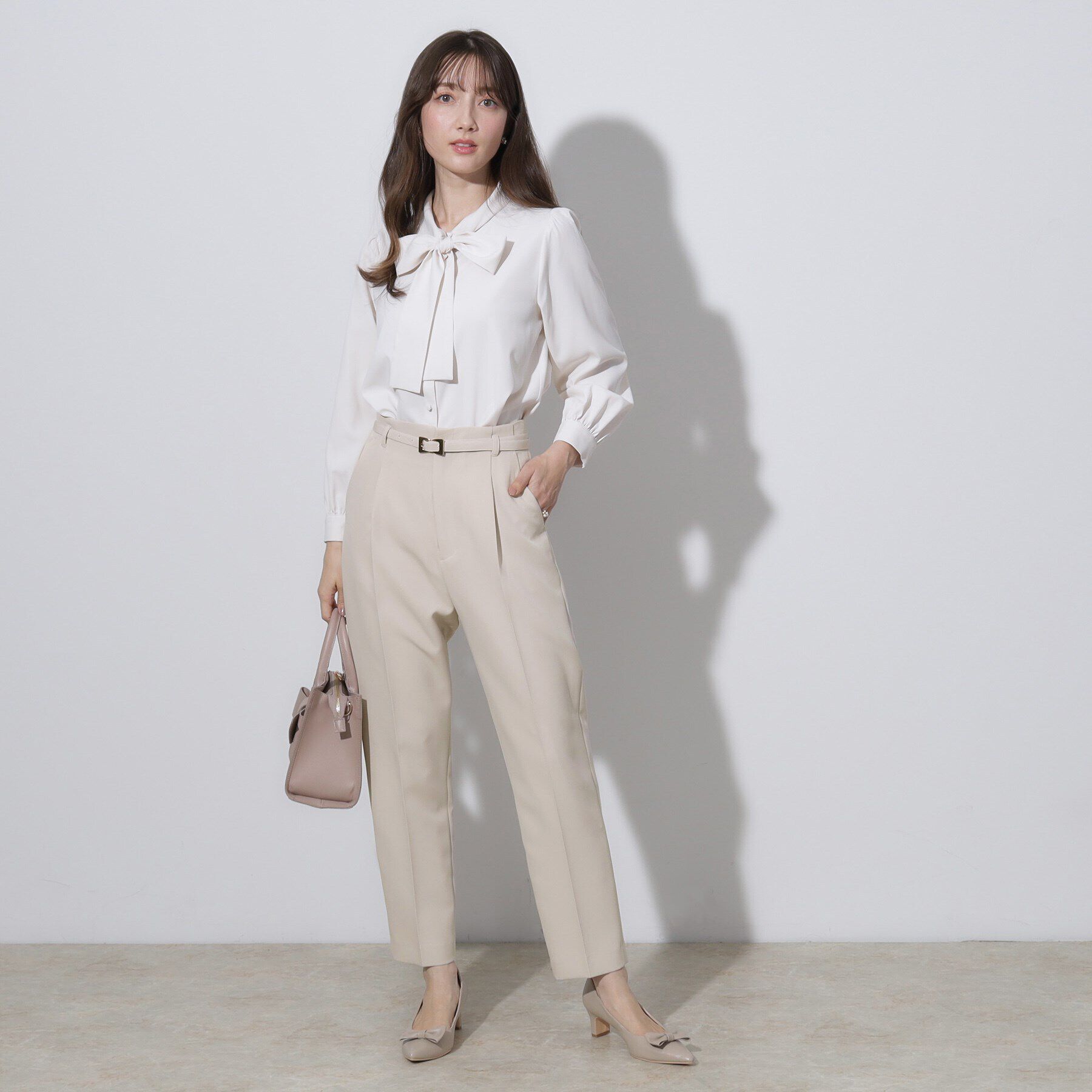 Couture broach「【セレモニーシーン/お仕事にも】ダブルクロステーパードパンツ」|その他|