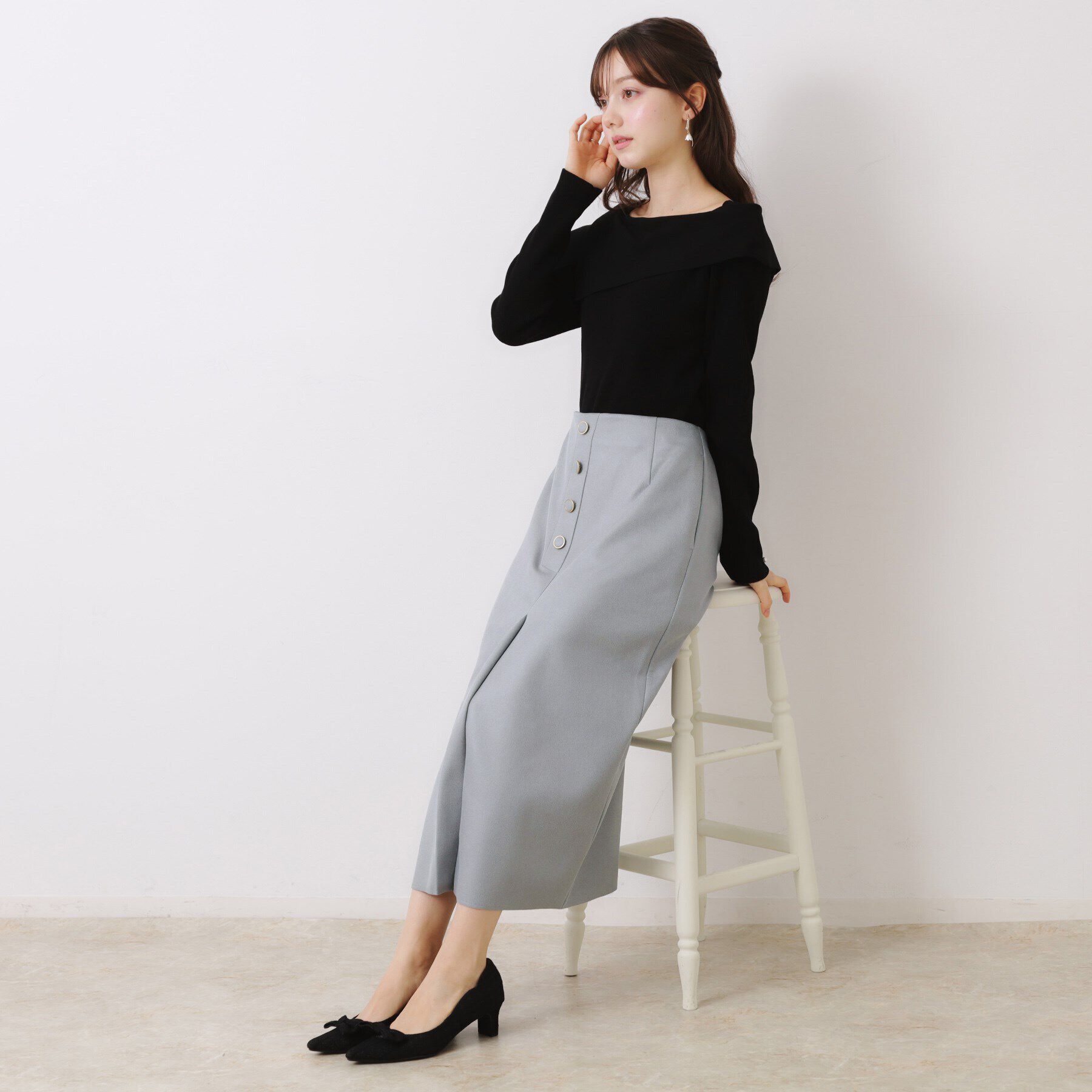 Couture broach「【体のラインを拾いにくい・お仕事にも】マシュマロスエード調タイト」|スカート|