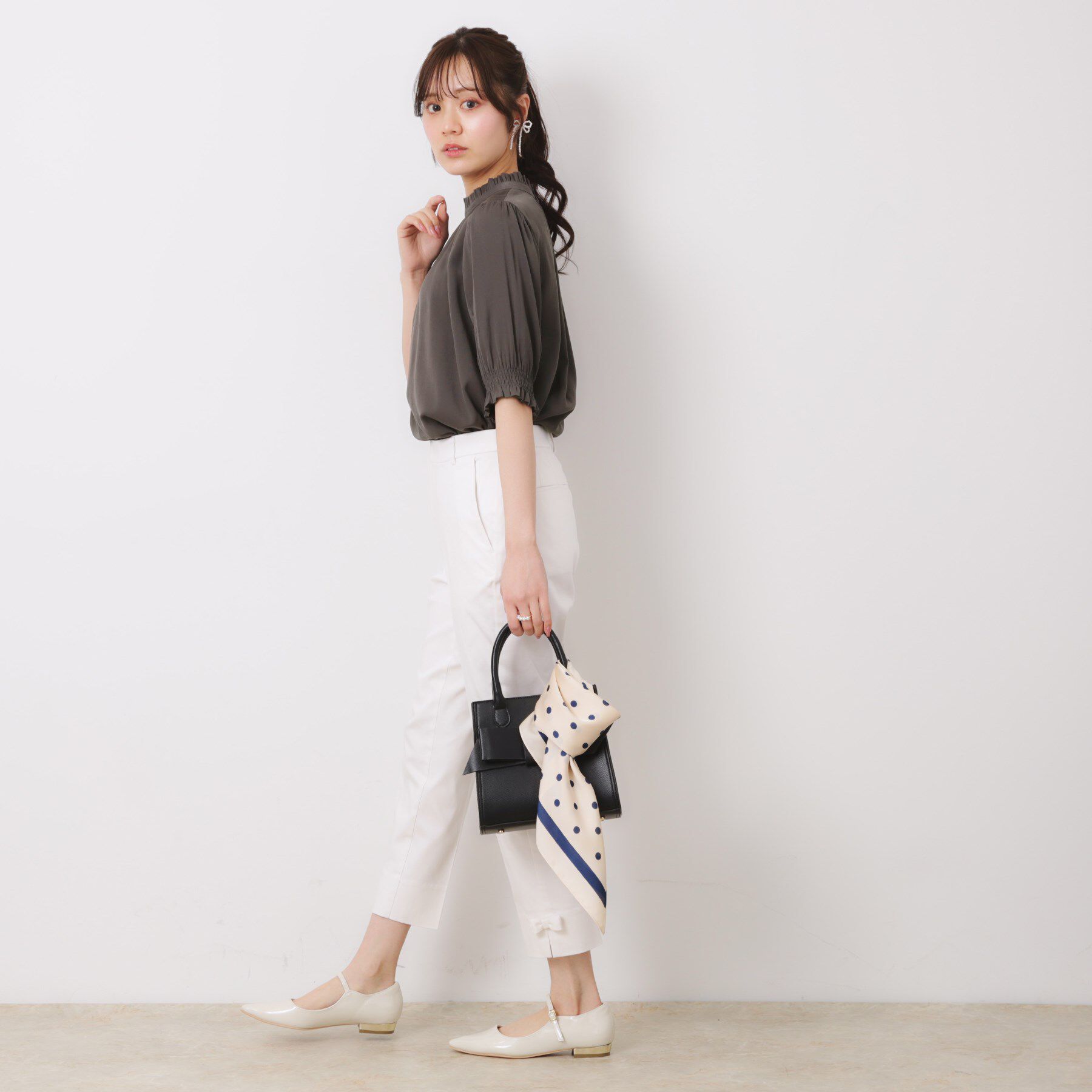 Couture broach「【SS～LLサイズ・二の腕カバー・通勤】RTピケシャーリングブラウス」|シャツ・ブラウス|