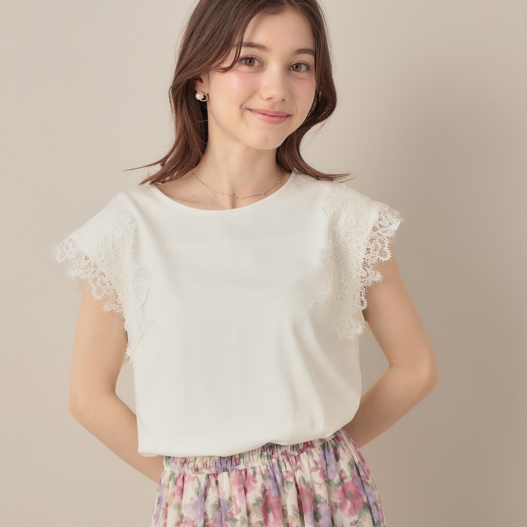 Couture broach「【マシンウォッシャブル・UVケア・接触冷感】フレンチ肩レースカットソー」|Tシャツ・カットソー|オフホワイト(003