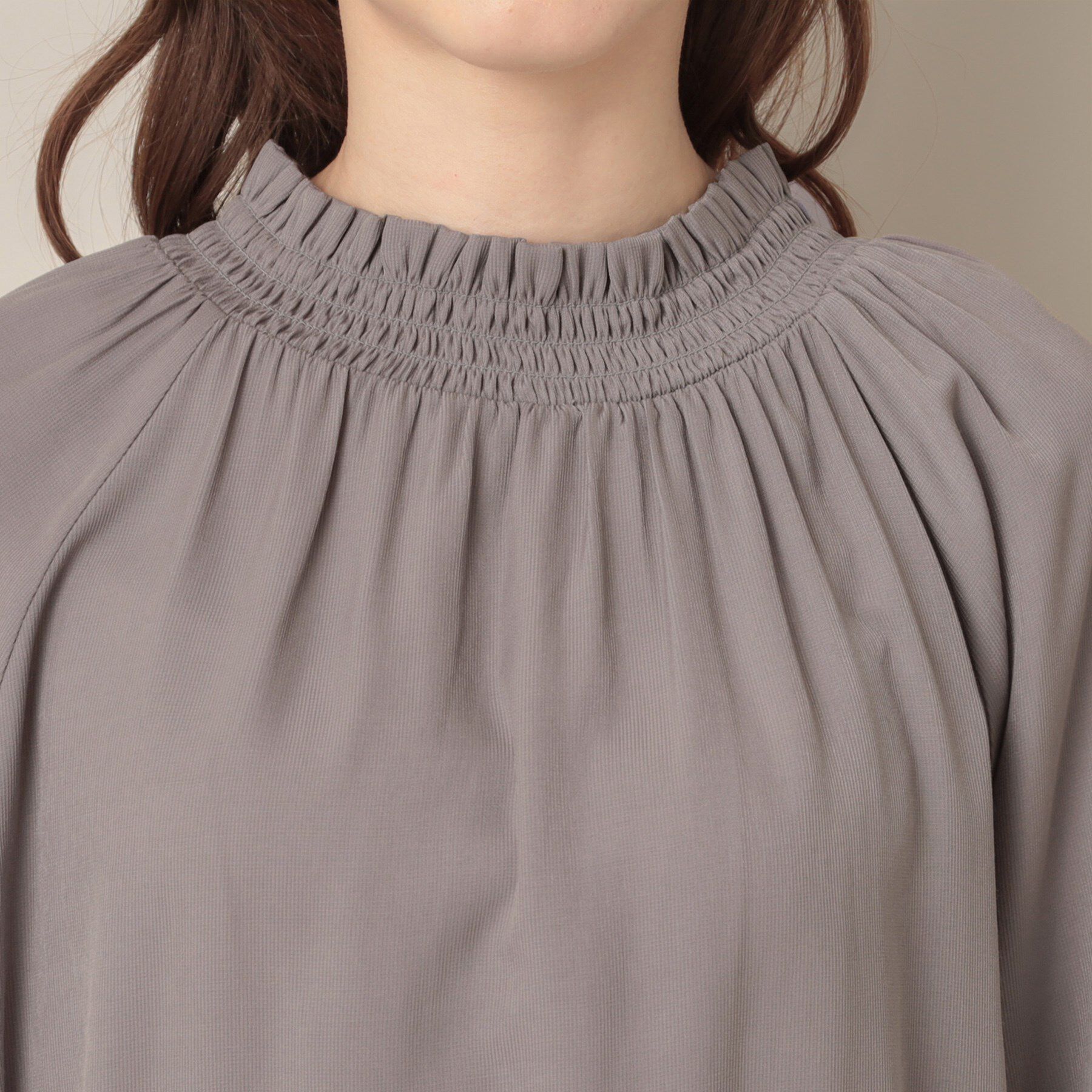 Couture broach「【きれいめ・通勤】RTピケ前後2WAYシャーリングブラウス」|シャツ・ブラウス|