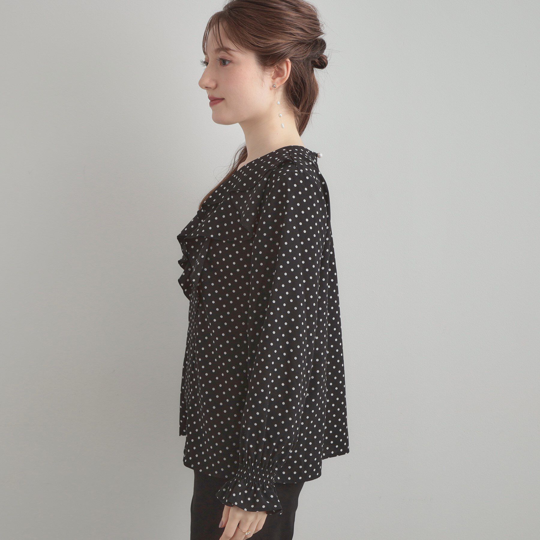 Couture broach「【大人可愛い・通勤】ラッフルフリルブラウス」|シャツ・ブラウス|