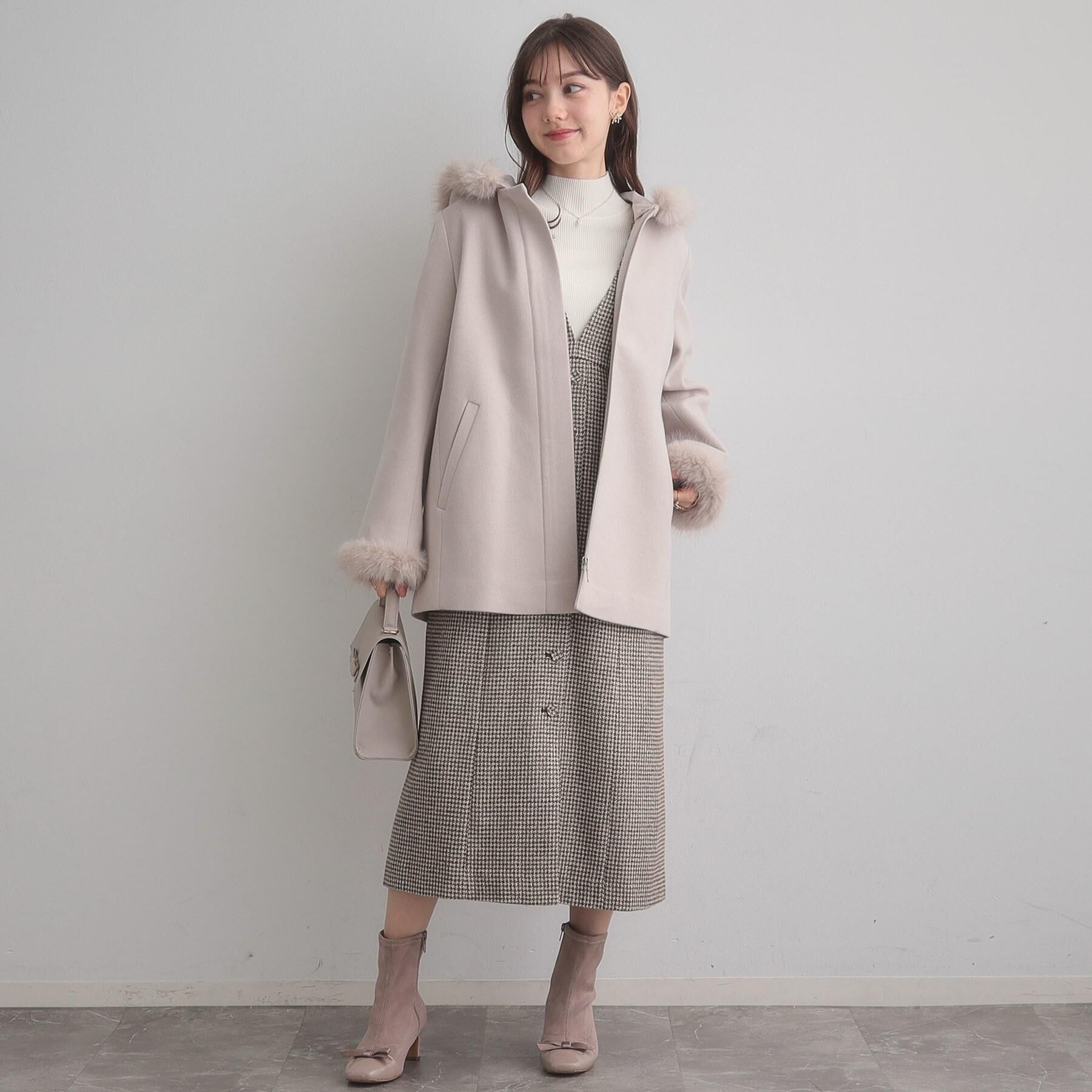 Couture broach「【大人可愛い・フード取り外し可能】フードフェイクファー ハーフ丈コート」|その他|