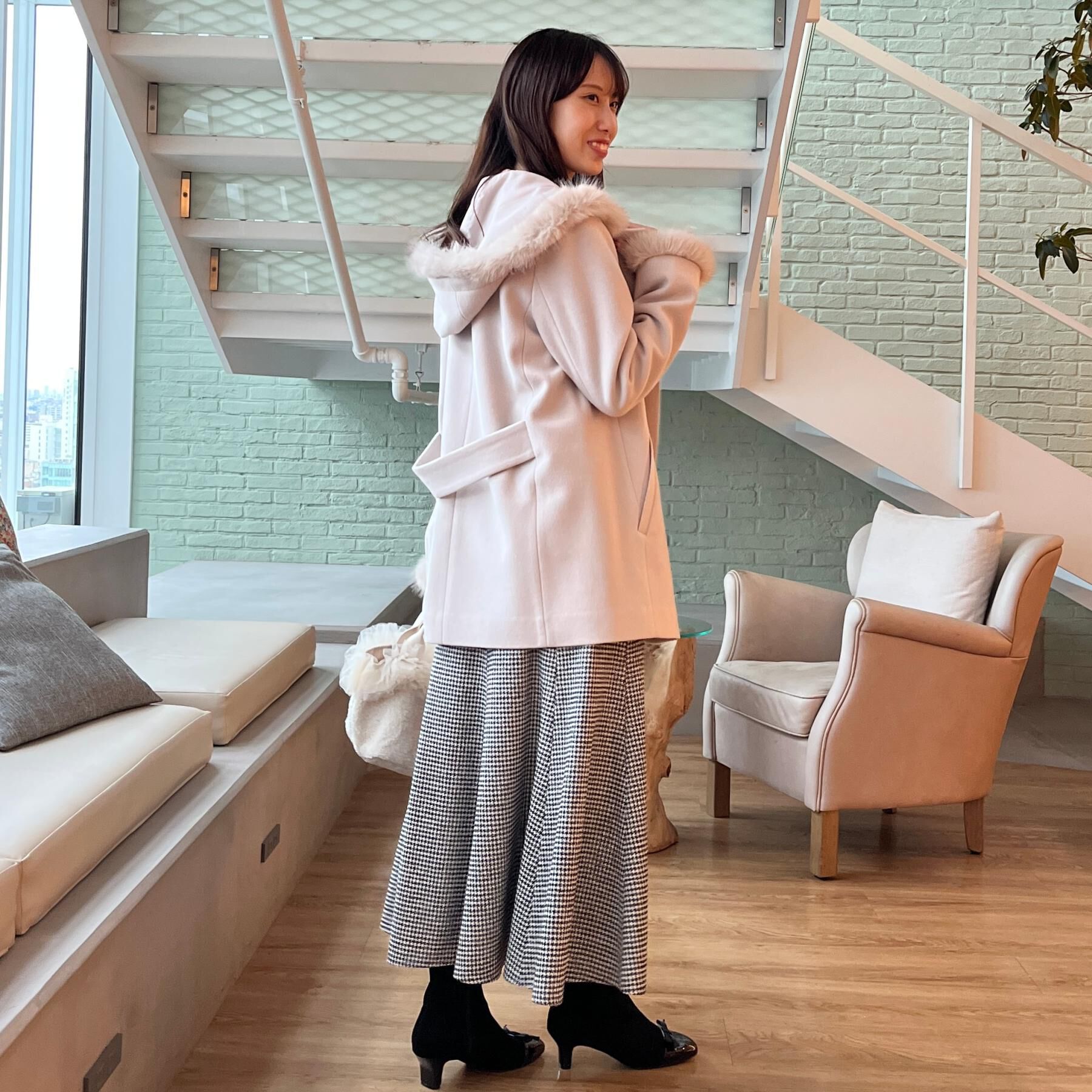 Couture broach「【大人可愛い・フード取り外し可能】フードフェイクファー ハーフ丈コート」|その他|