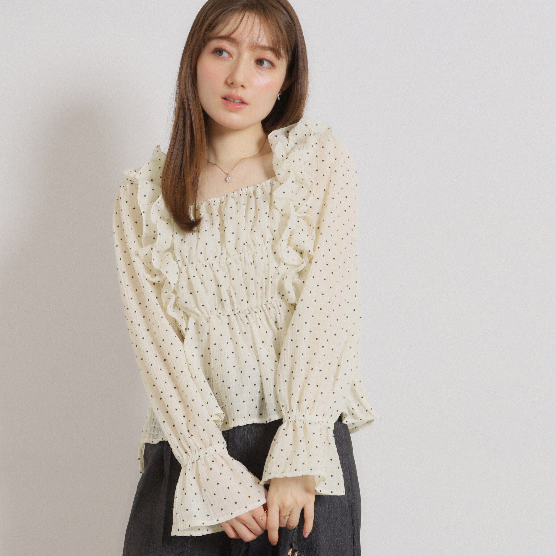 Couture broach「シアーシャーリングブラウス」|シャツ・ブラウス|アイボリー(104)