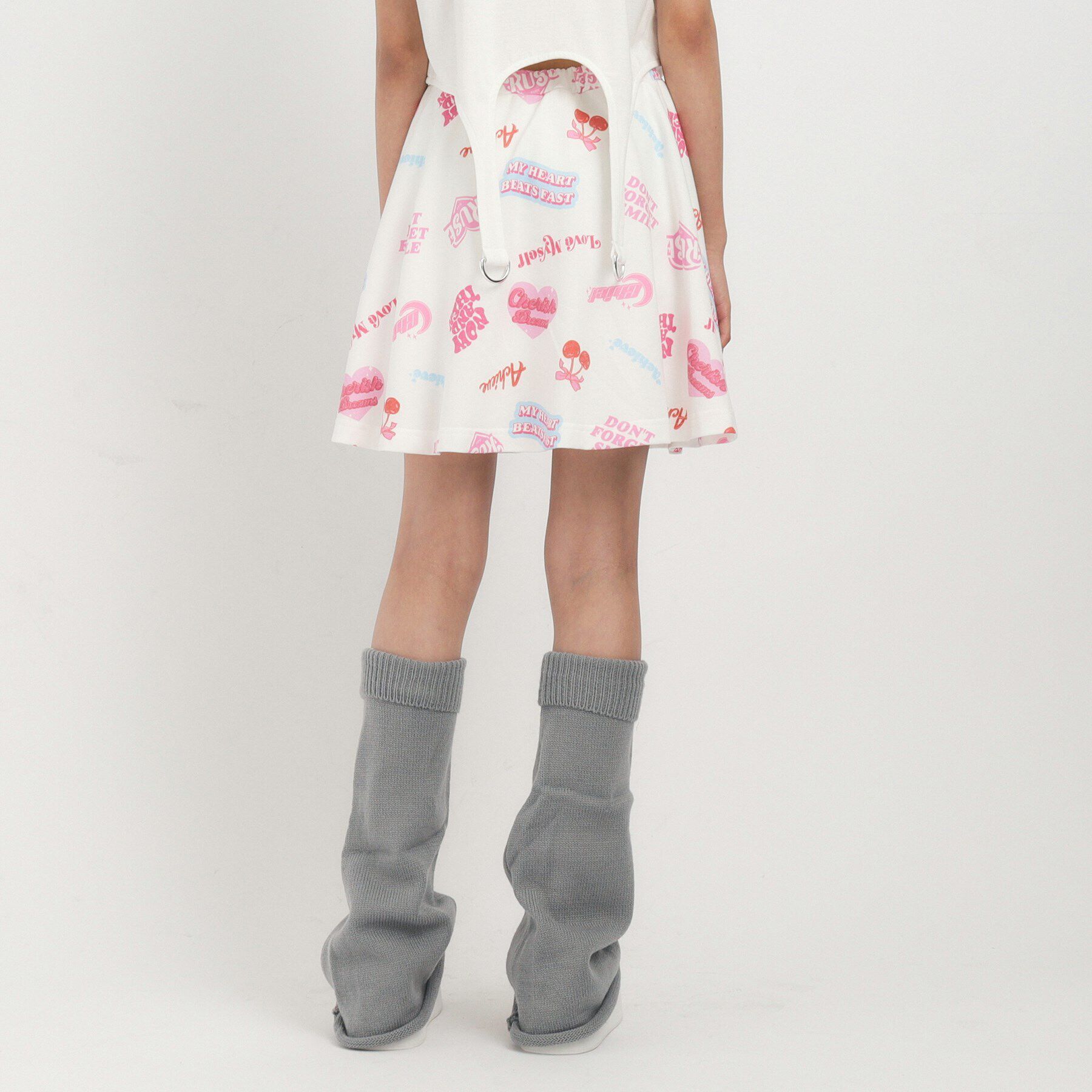 PINK-latte「【るーつくコラボ/ニコラ9月号掲載】総柄プリントフレアスカート」|スカート|