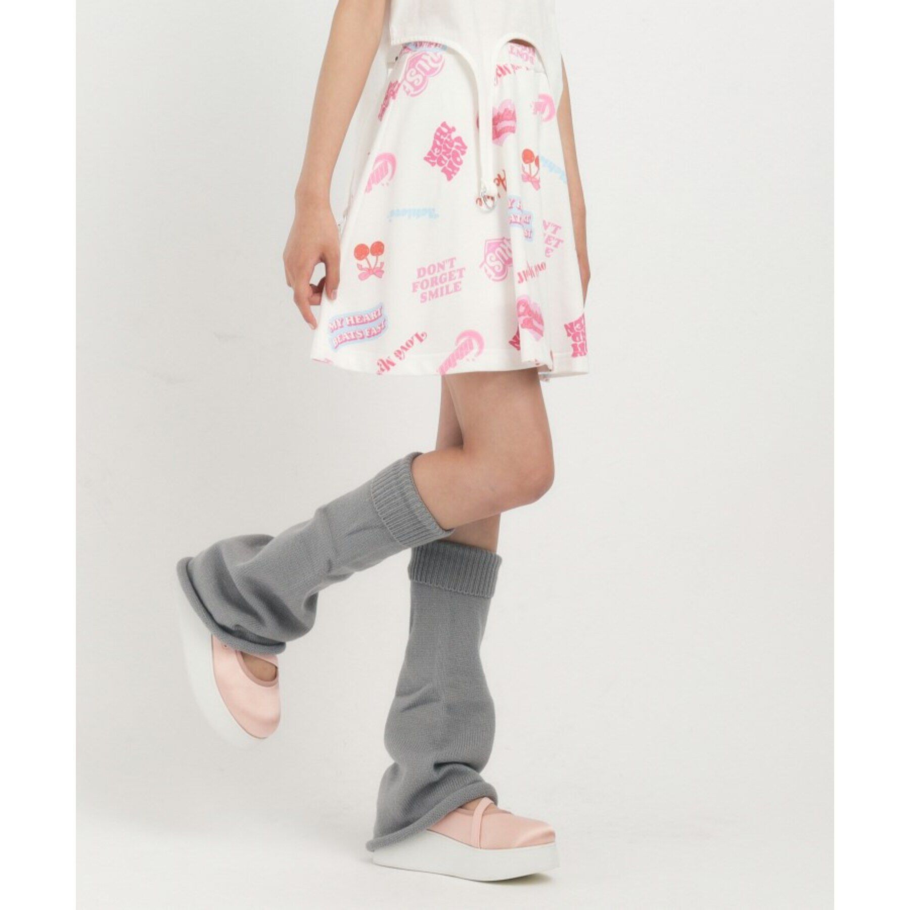 PINK-latte「【るーつくコラボ/ニコラ9月号掲載】総柄プリントフレアスカート」|スカート|