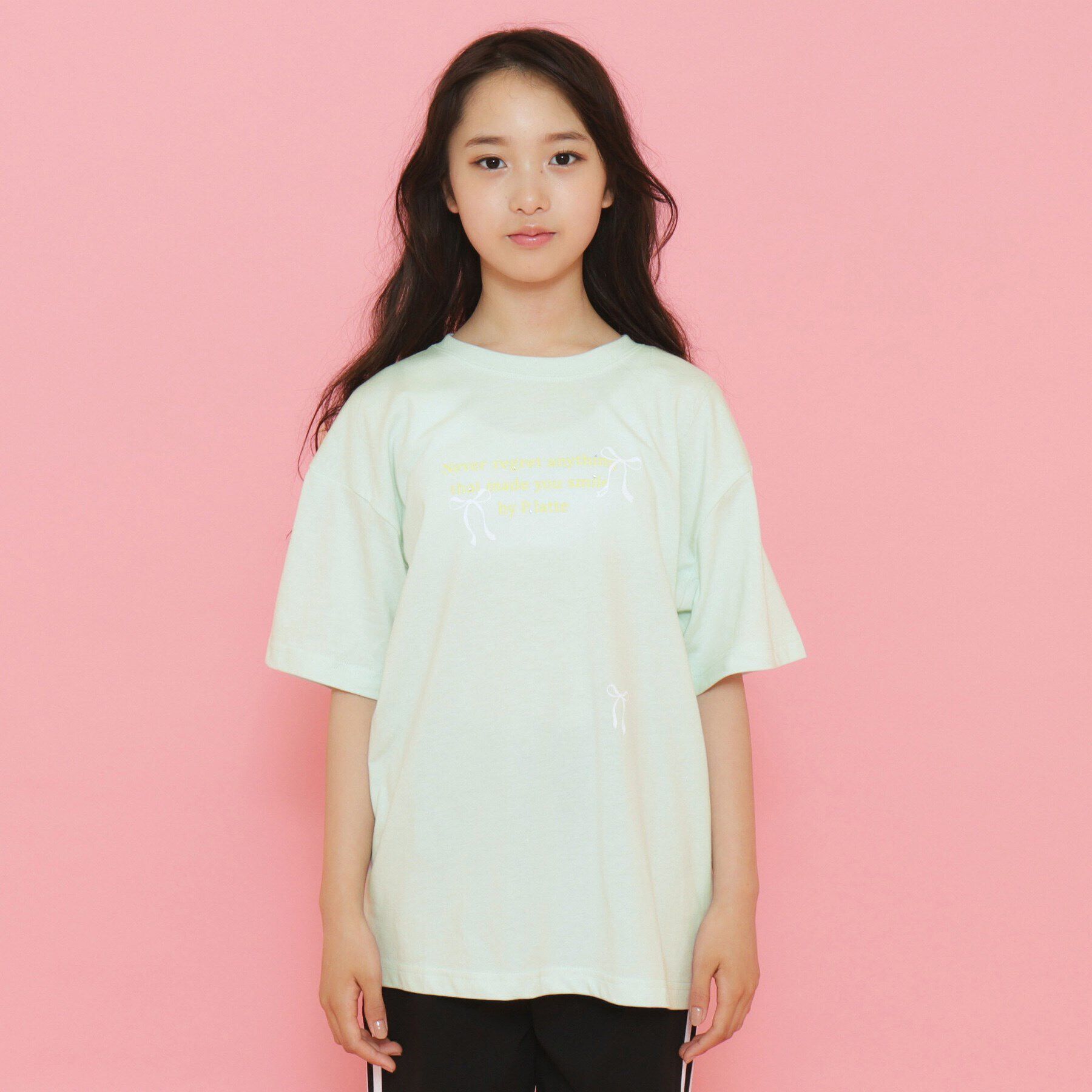 PINK-latte「リボンロゴプリントラインストーン付きTシャツ」|Tシャツ・カットソー|