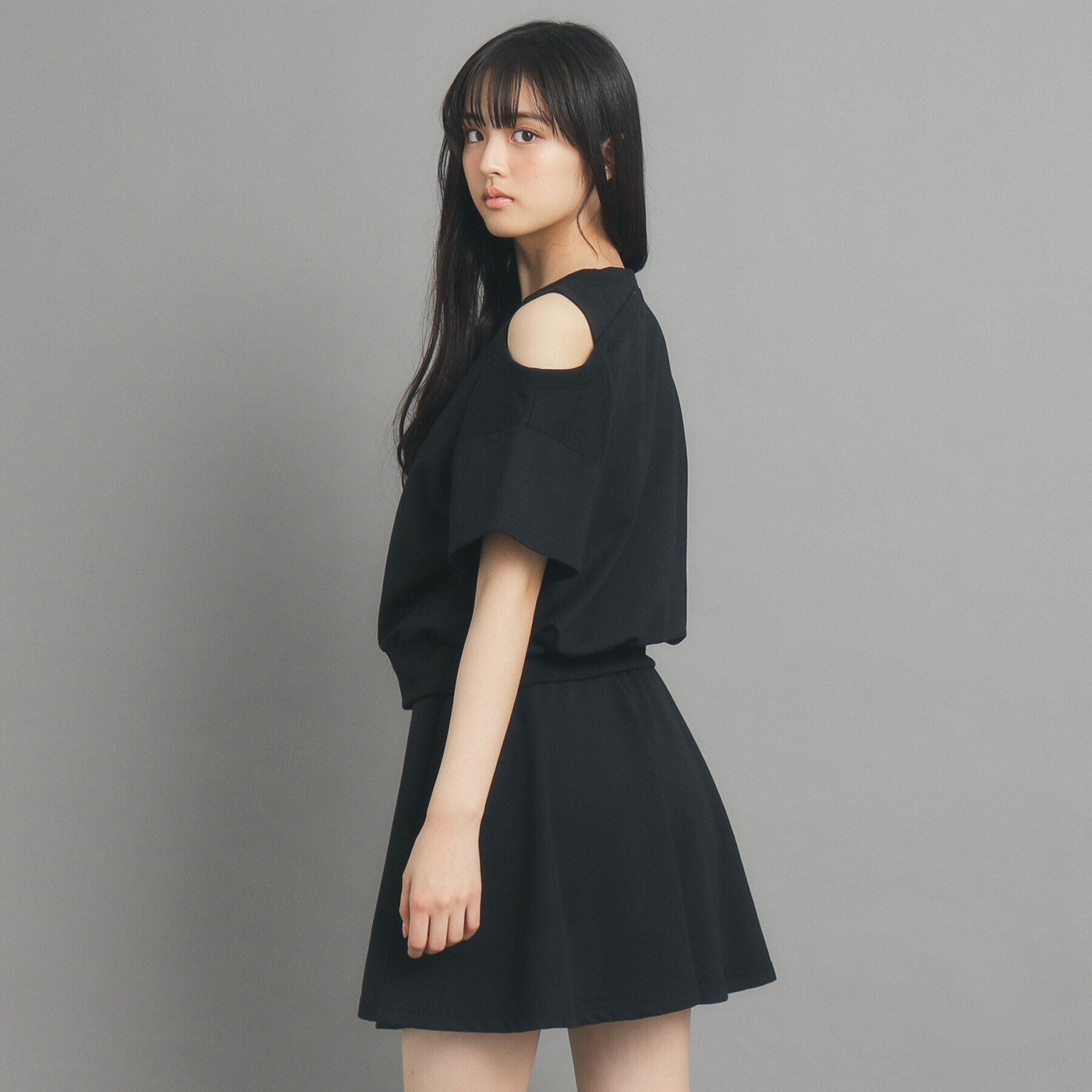 PINK-latte「リボンモチーフ裏毛オフショルダー」|Tシャツ・カットソー|