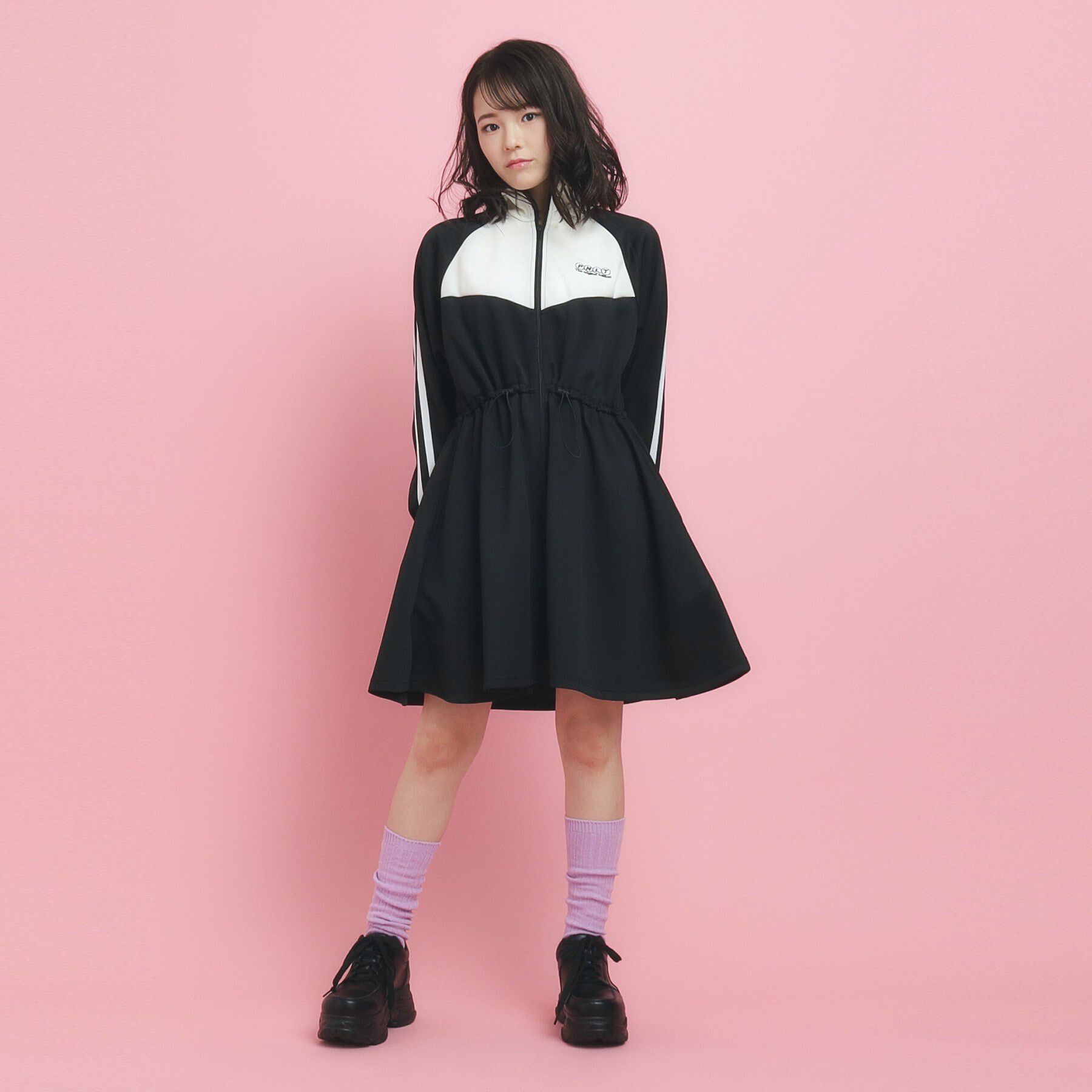 PINK-latte「【韓国っぽ】ニュートロ ジャージドレス」|ワンピース|ブラック(019)
