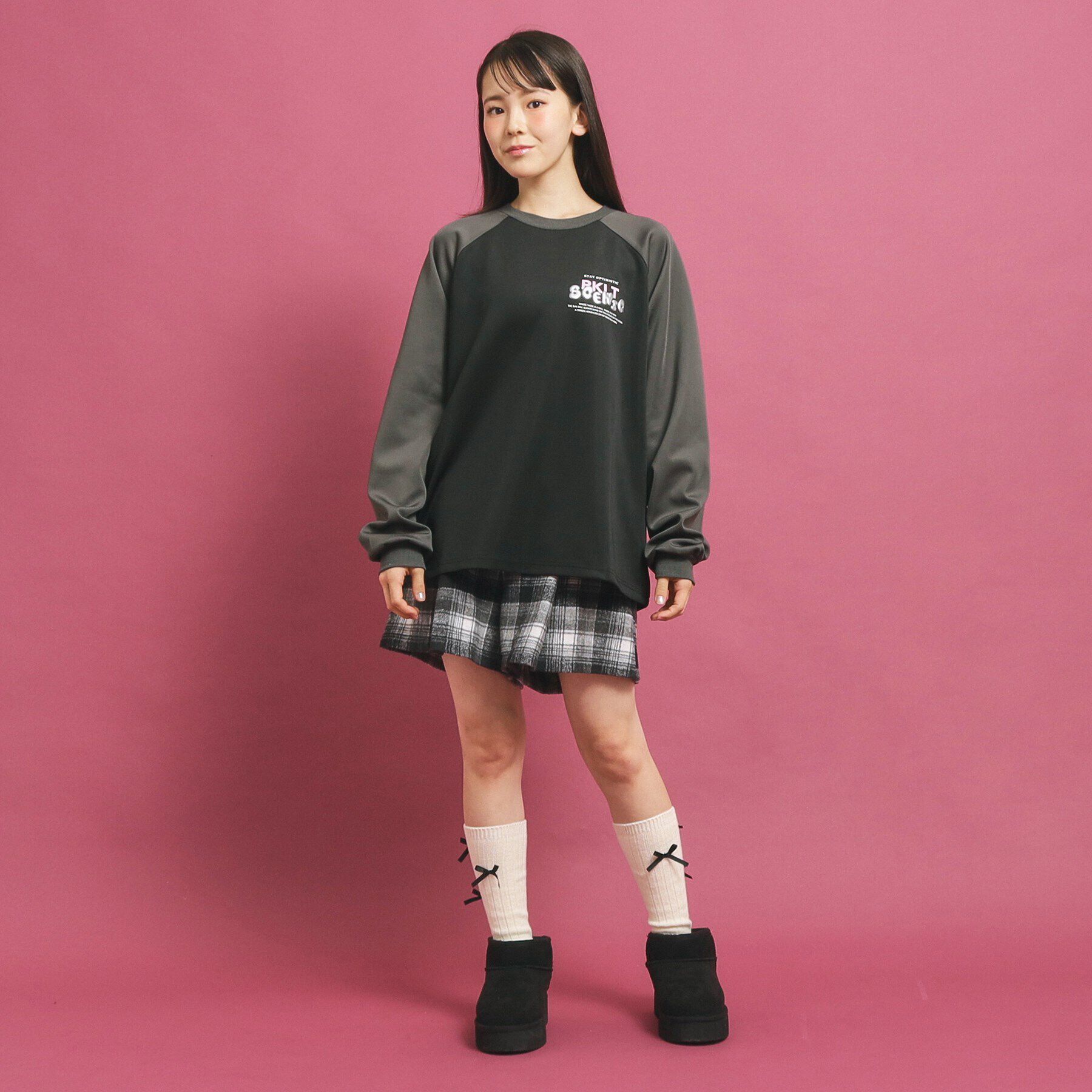 PINK-latte「ジェルプリントラグランプルオーバー」|Tシャツ・カットソー|